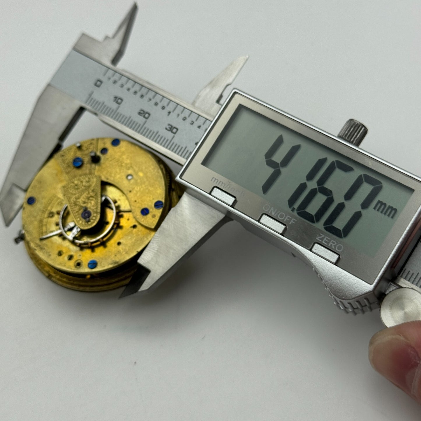 46.7mm Antique Key Wound Pocket Watch Movement PARTS