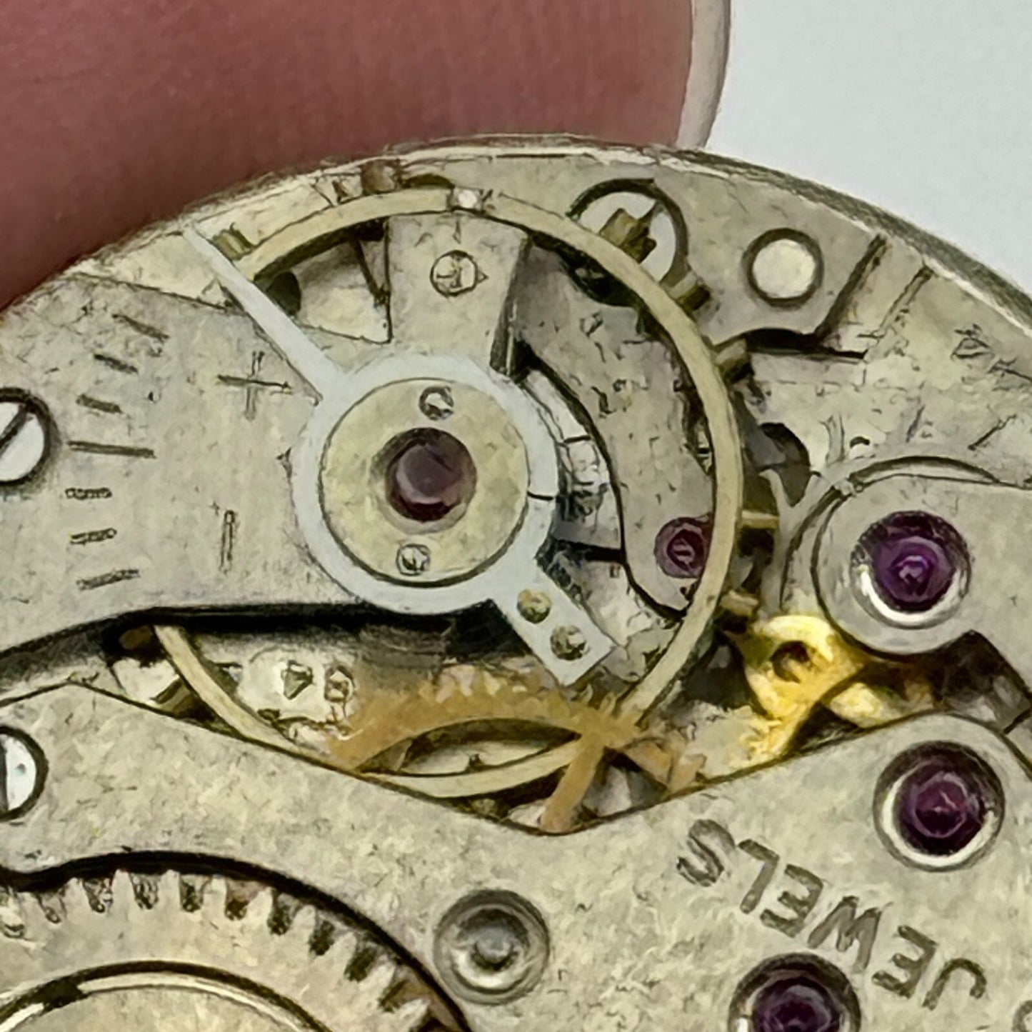 23.6mm Avia AS 984 Manual Wind Watch Movement Swiss Vintage PARTS SPARES