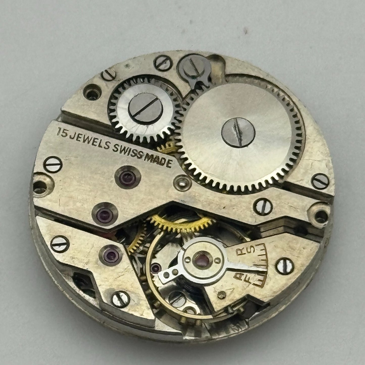 23.6mm Arogno A 150 Manual Wind 15 Jewels Vintage Swiss Watch Movement PARTS