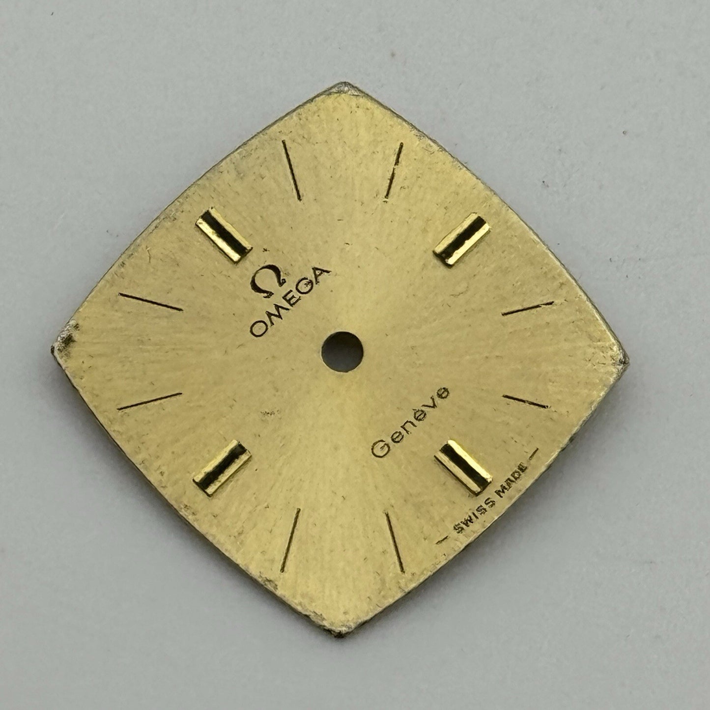 17.5mm Vintage Square Omega Geneve Ladies Gold Tone Wristwatch Dial Spares Parts