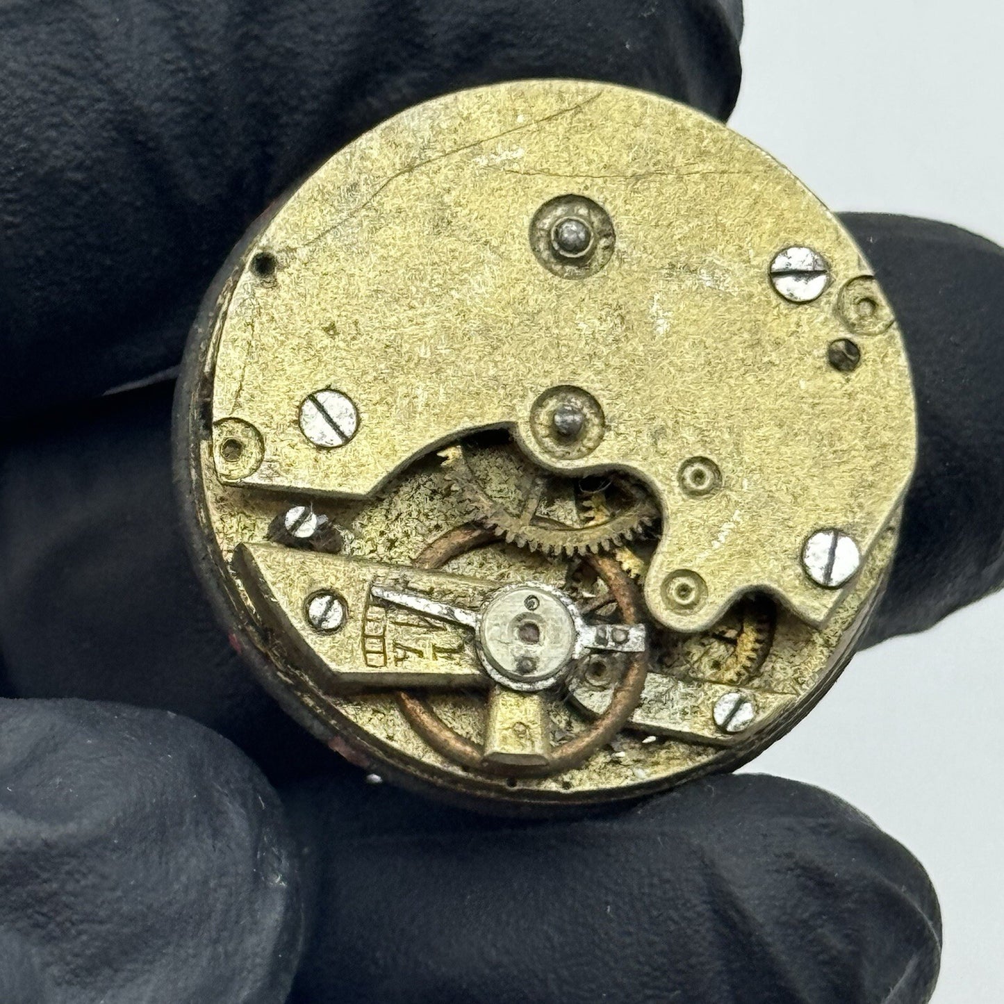 29.1mm Beautiful Patterned Dial Old Style Pocket Watch Movement FOR PARTS