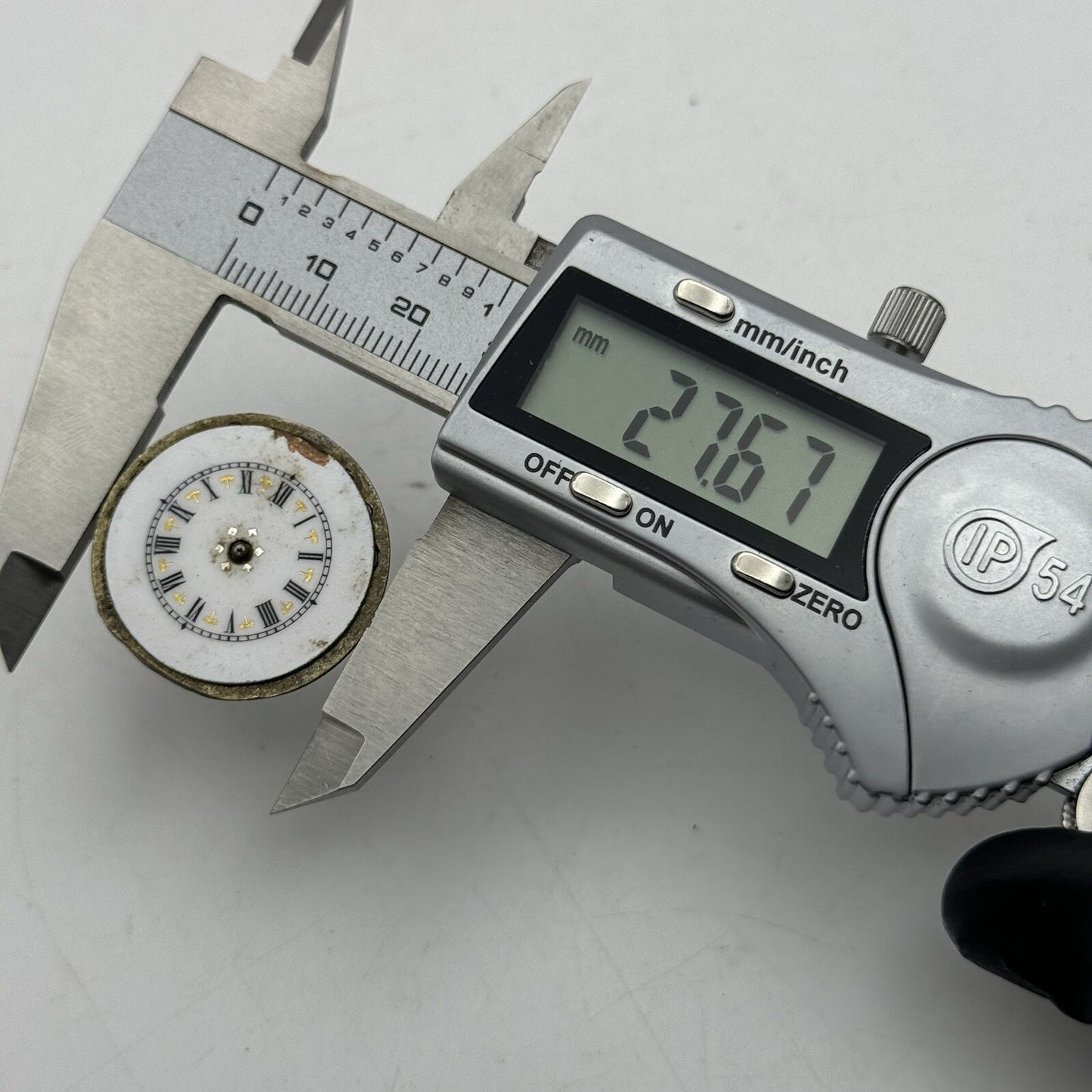 27.6mm Beautiful Patterned Dial Cylinder Pocket Watch Movement FOR PARTS