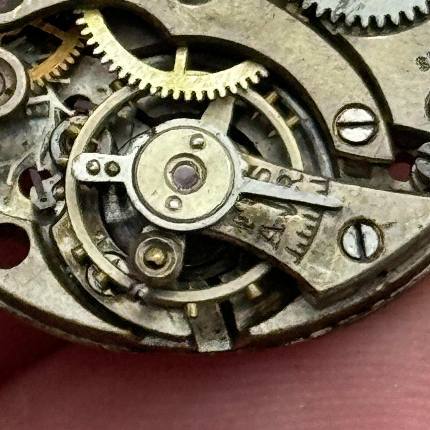 23.6mm Interesting Escort Swiss Vintage Manual Wind Watch Movement PARTS SPARES