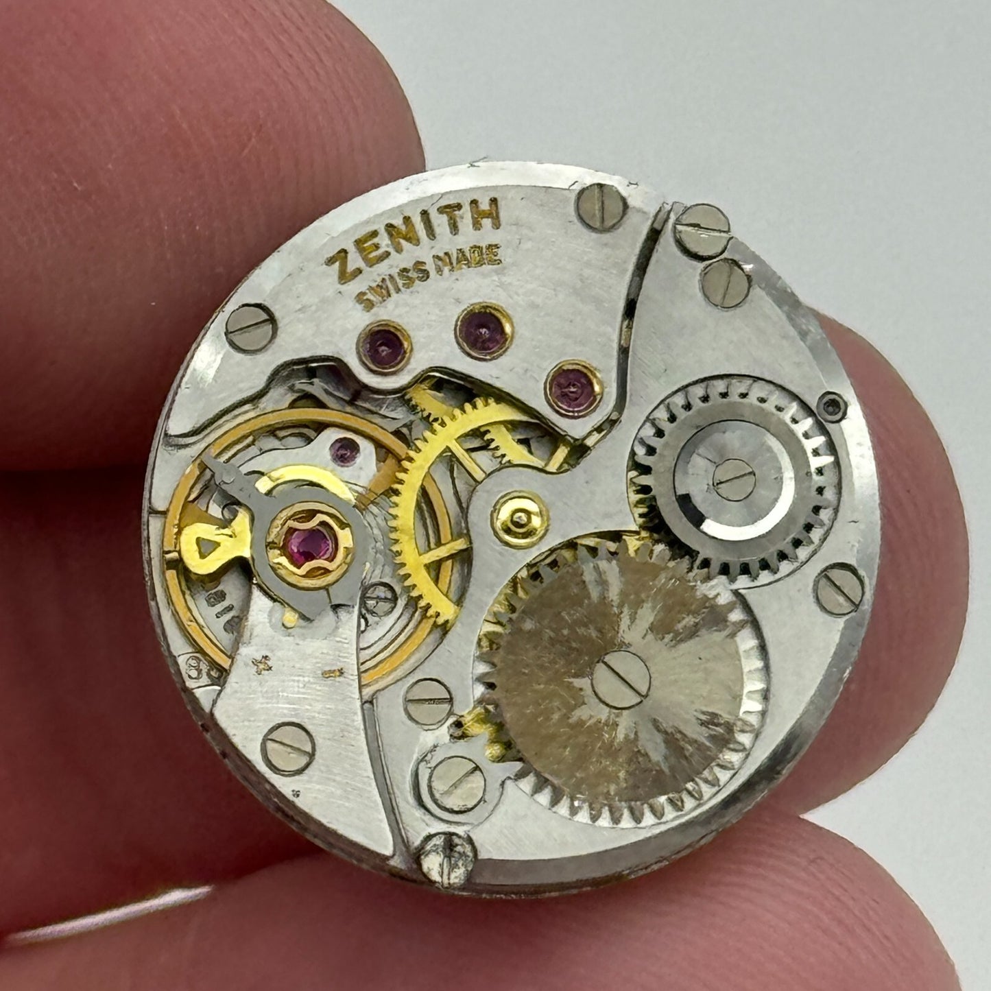 19.7mm Ladies Zenith Cal 88 Manual Wind Watch Movement Swiss Vintage PARTS SPARE