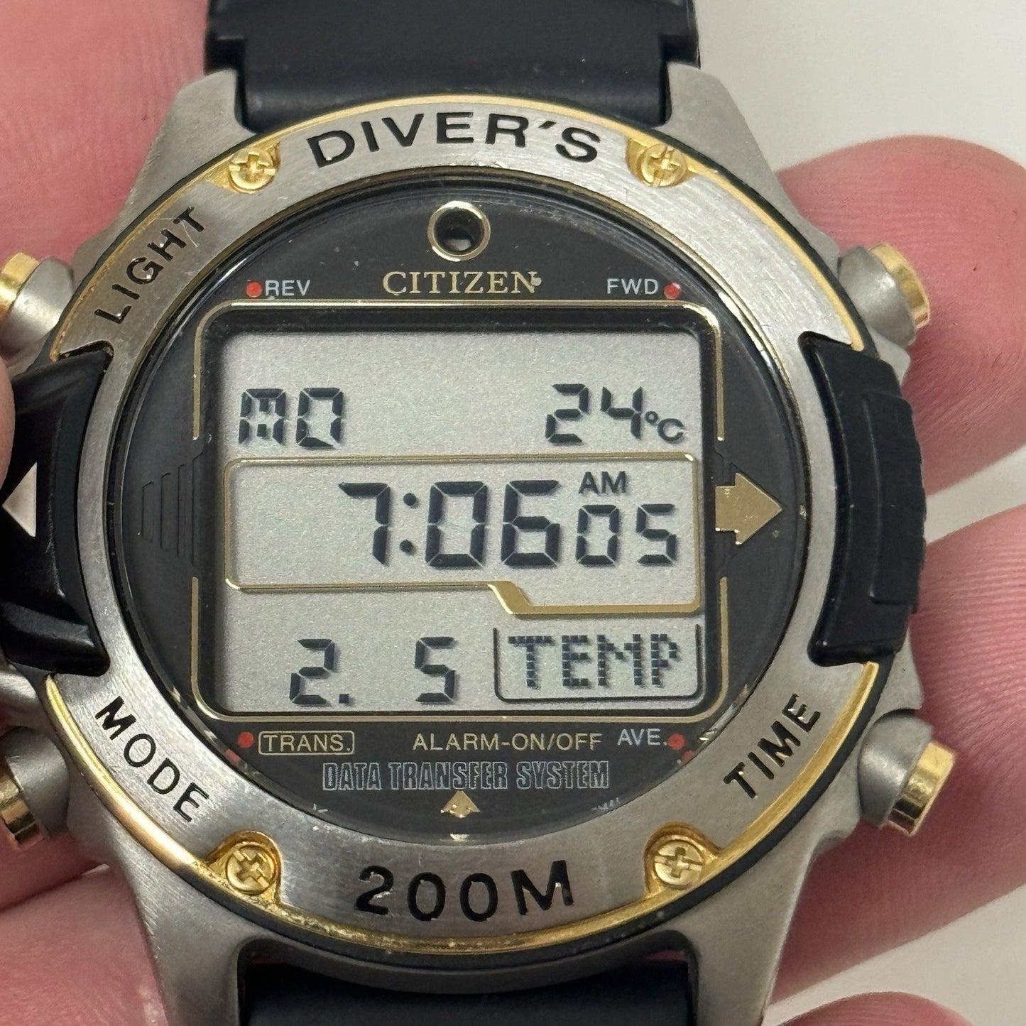 46mm Citizen Promaster Hyper Aqualand D203-089821 Digital Watch Runs To Repair