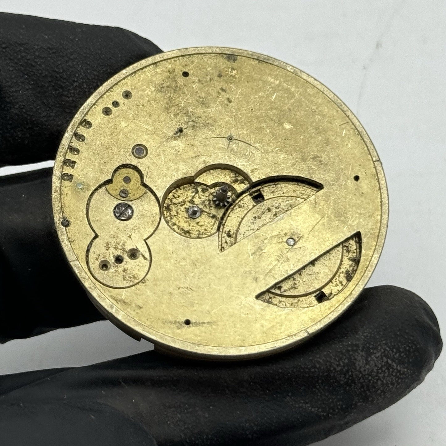 40.6mm H Nathan & Co Geneve Key Wound Antique Pocket Watch Movement FOR PARTS