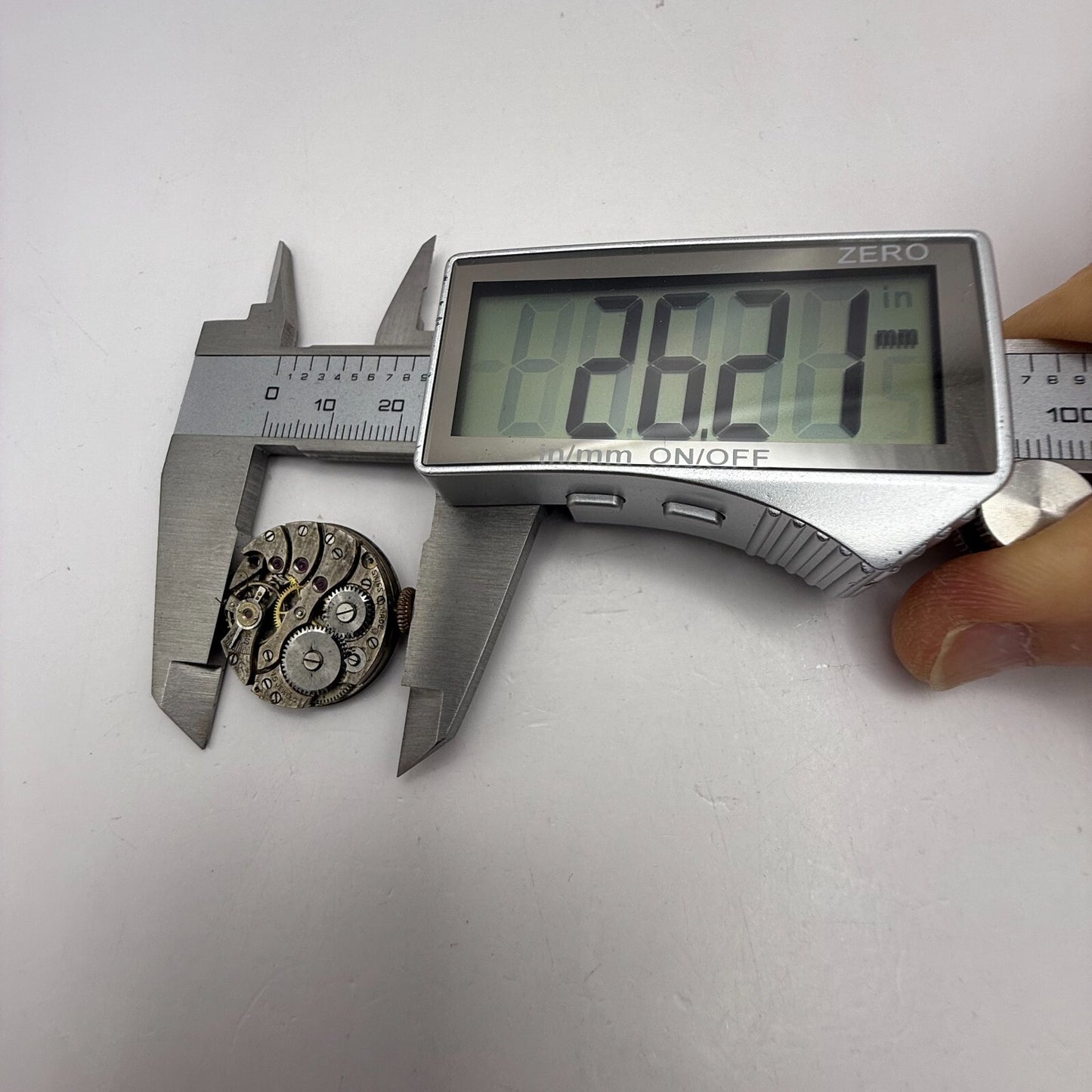 23.2mm Vintage 15 Jewels Swiss Trench Watch Movement Manual Wind PARTS REPAIR