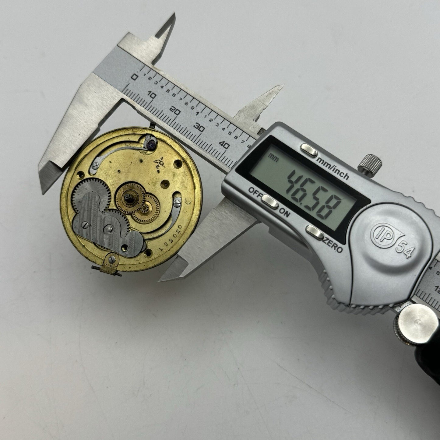 46.5mm G W Harvey Wellington Pocket Watch Movement FOR PARTS Restoration