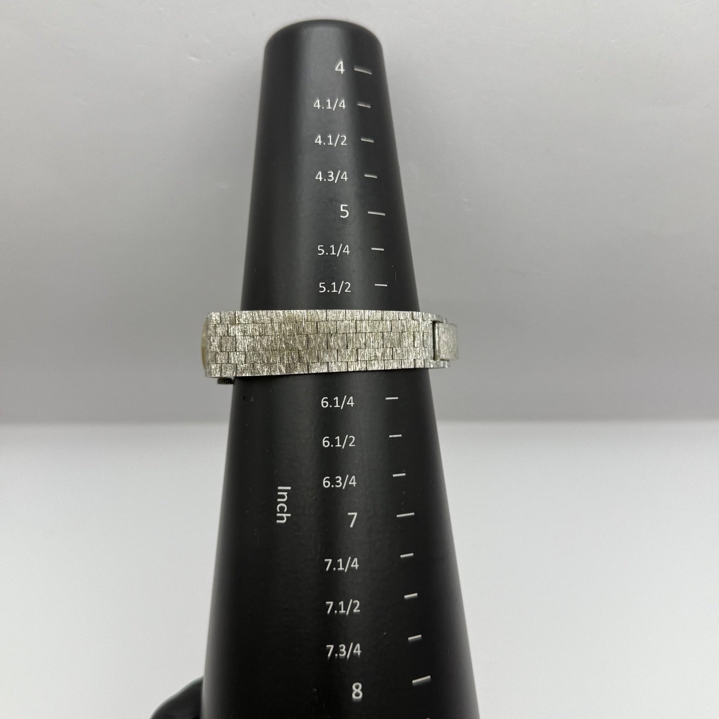 16mm Vintage Accurist 17 Jewels Bark Affect Swiss Manual Wind Watch PARTS REPAIR