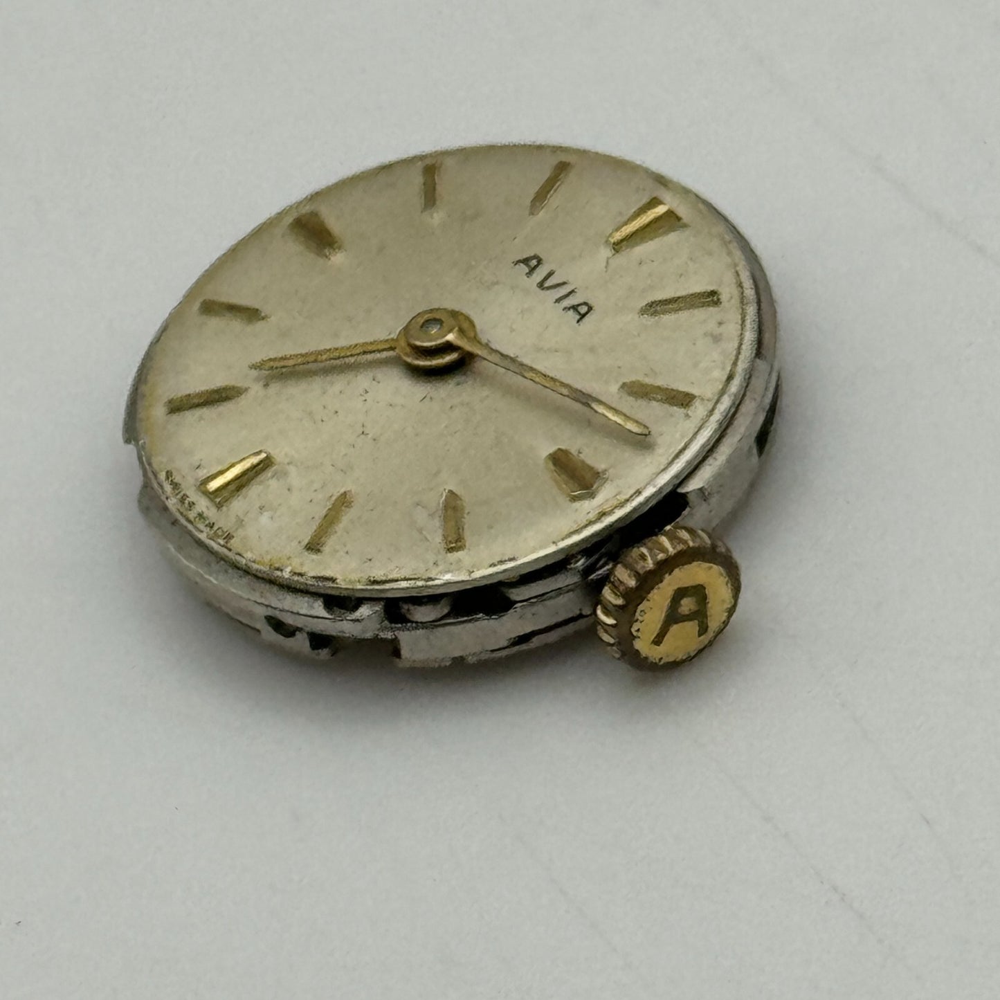 17.5mm Ladies Avia Felsa F 4023 Manual Wind Watch Movement Swiss Vintage PARTS
