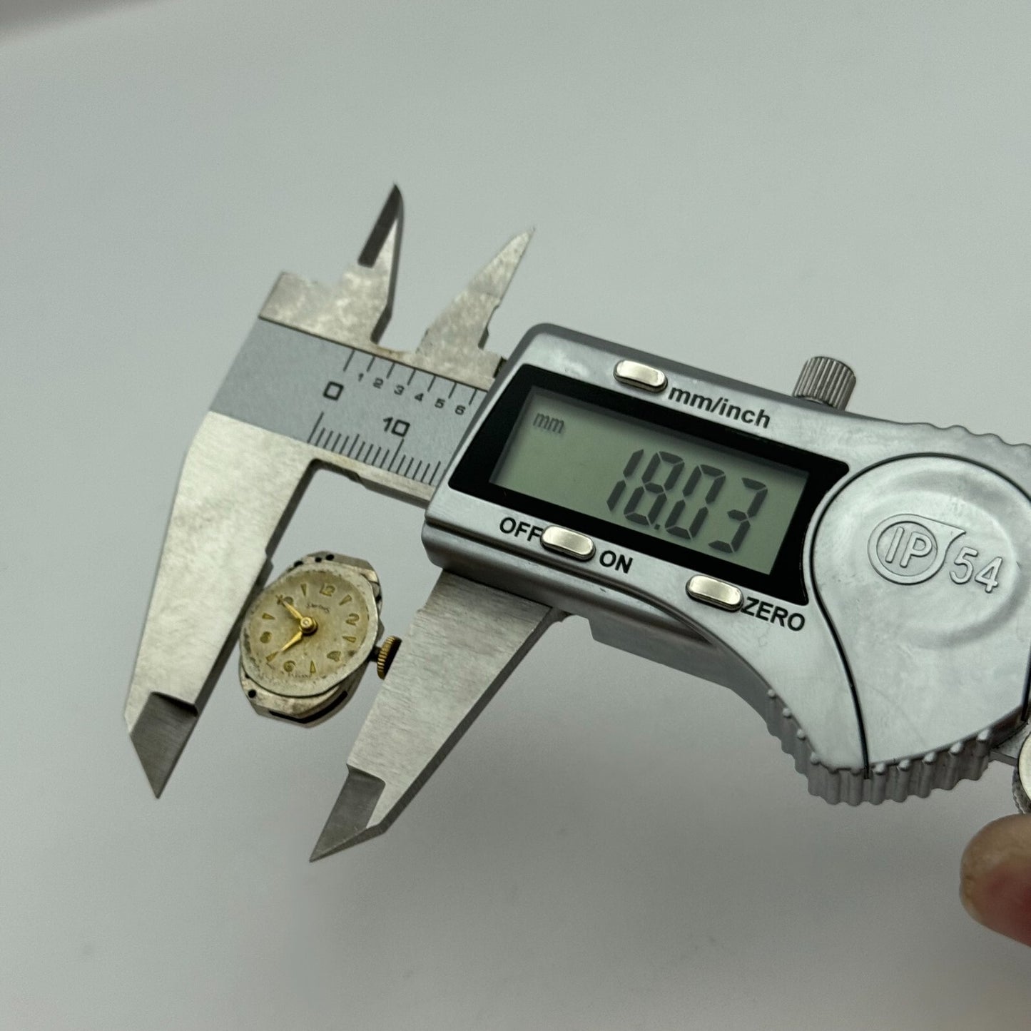12.7mm Ladies Smiths England Manual Wind Watch Movement Vintage PARTS SPARES