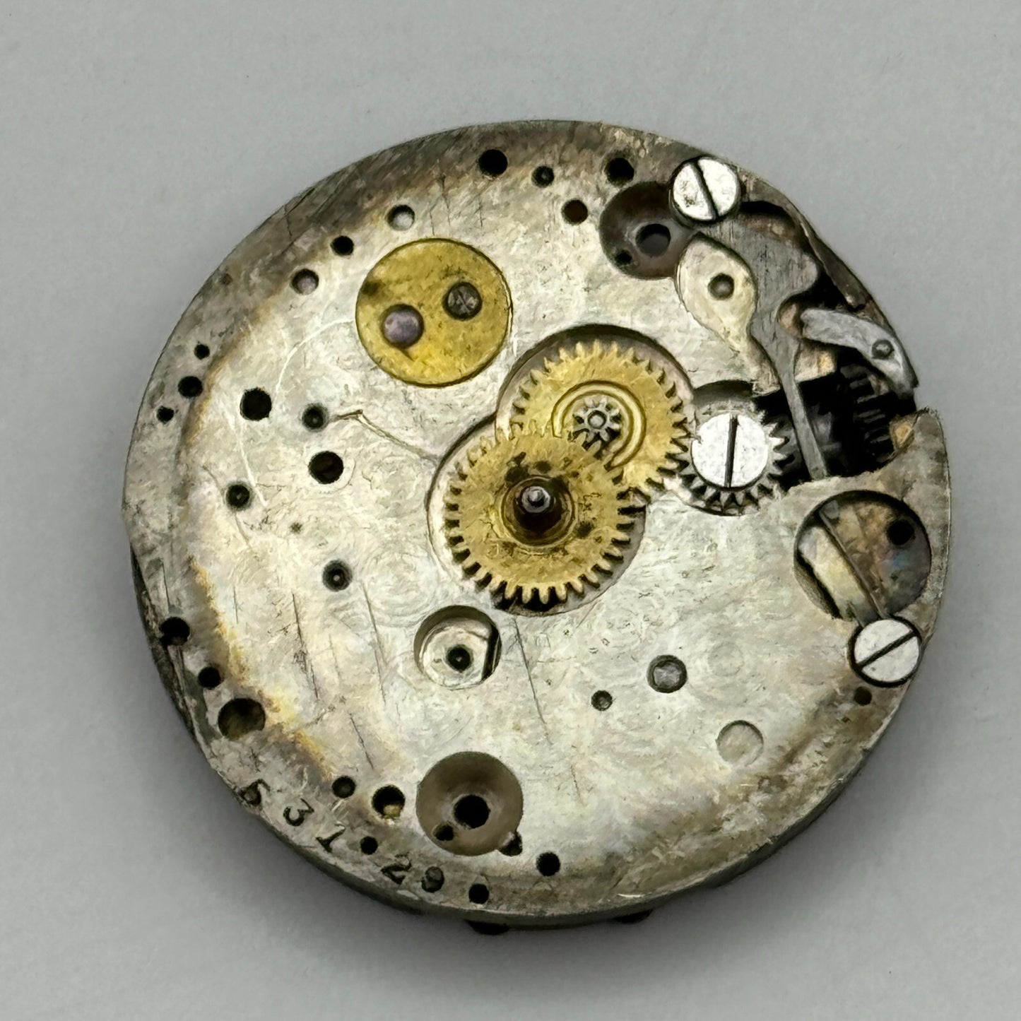 23.6mm Unidentified 15 Jewels Swiss Vintage Manual Wind Watch Movement PARTS