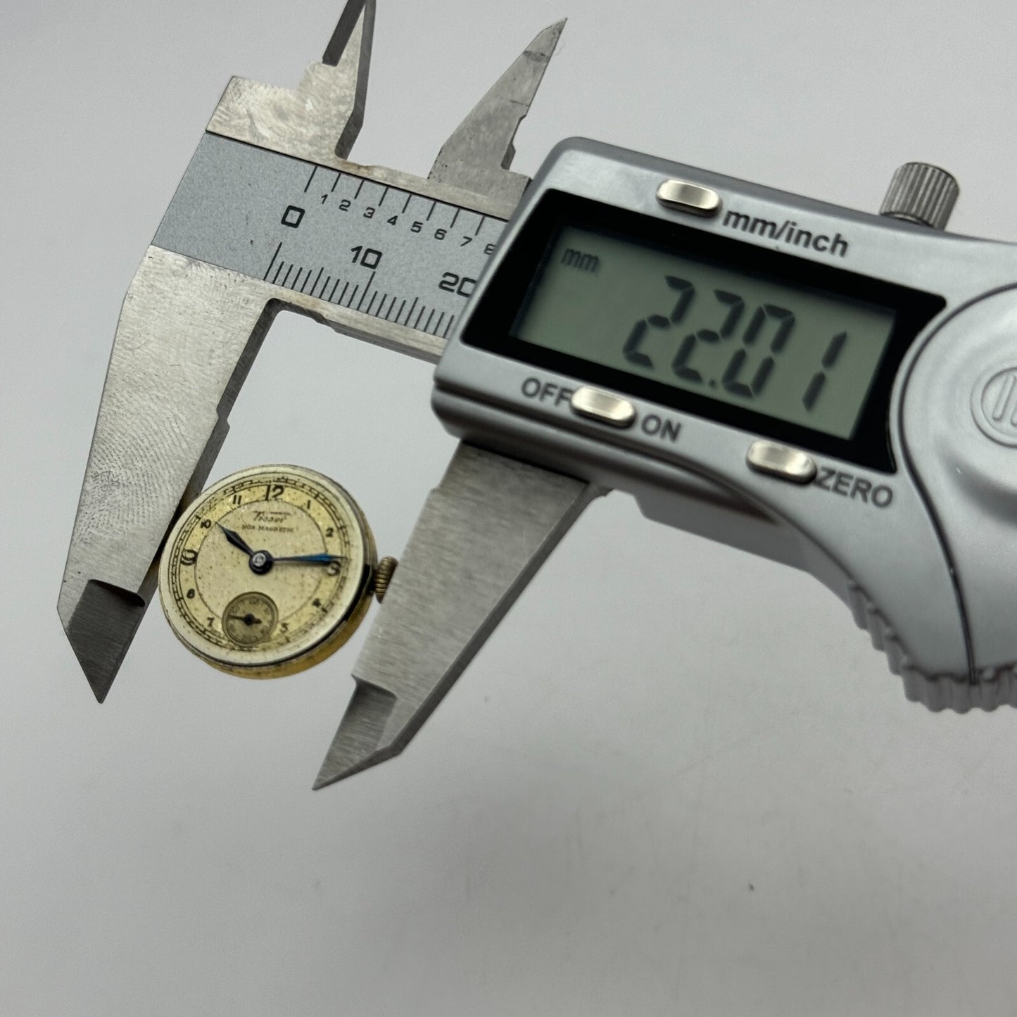 20.1mm WORKING Ladies Tissot Locle Cal 194 Manual Wind Watch Movement PARTS