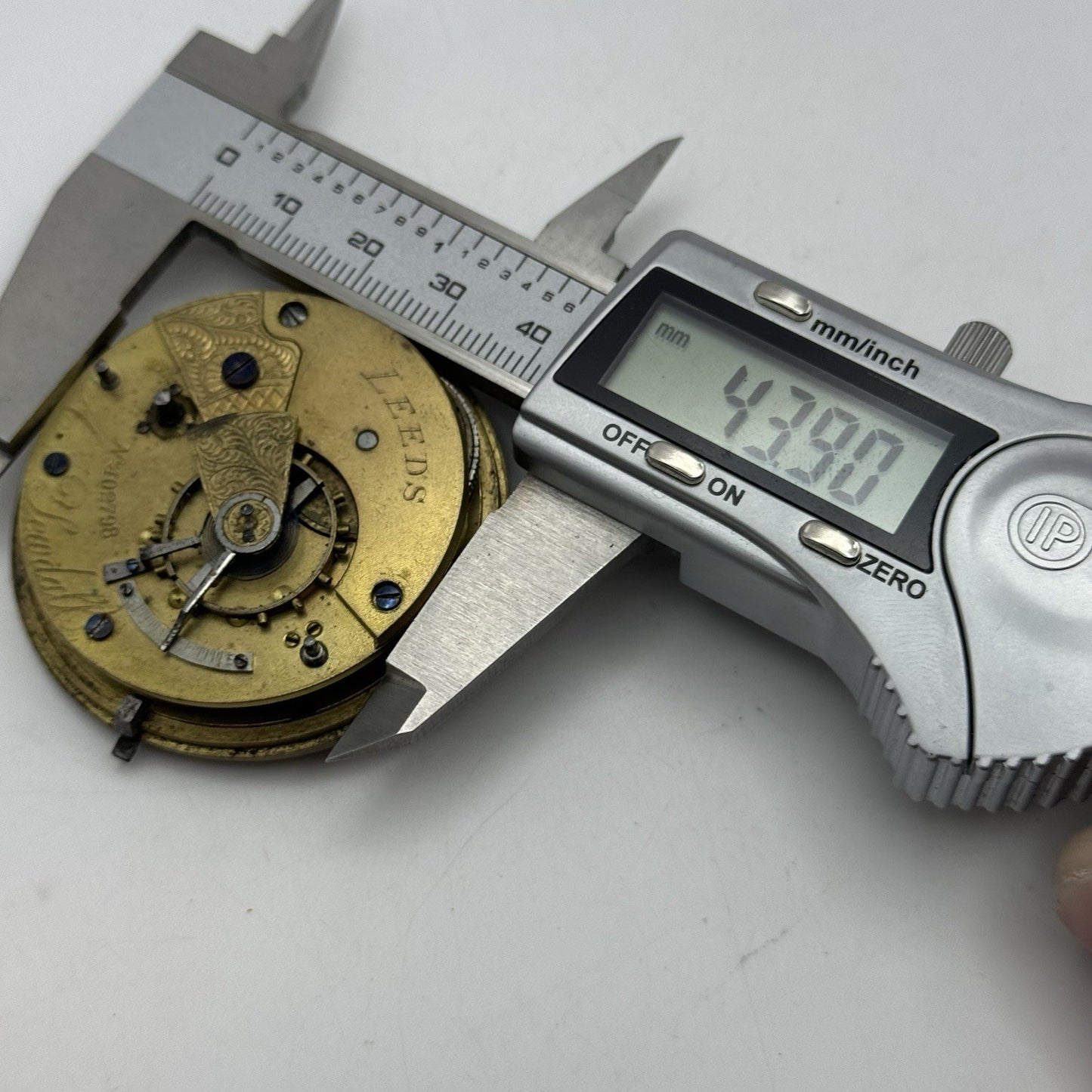 50mm A Yewdall Leeds English Fusee Pocket Watch Movement - Chain Present PARTS