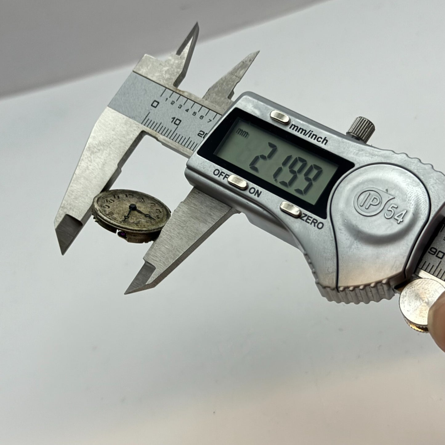 22mm Rotary 3/240 Balance Intact Manual Wind Watch Movement Swiss Vintage PARTS