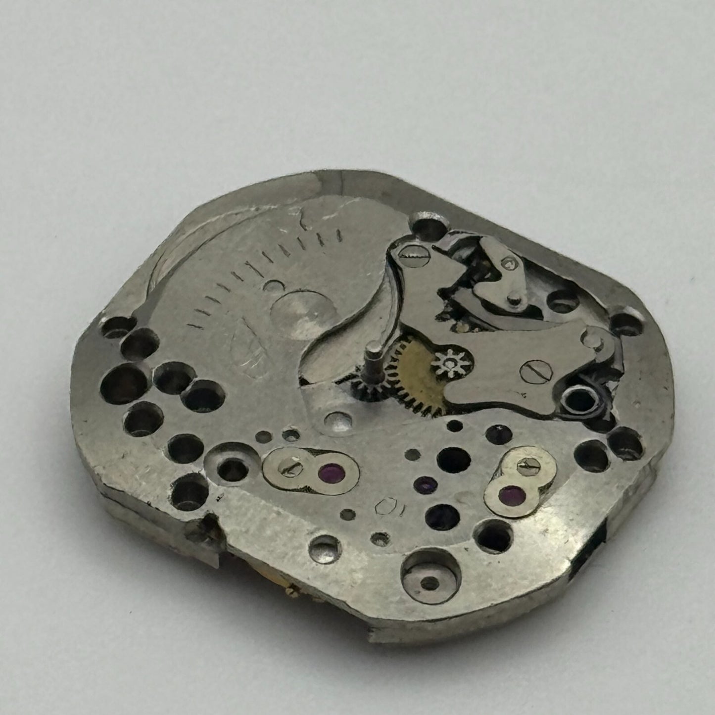 18.5mm Wittnauer 9WN Manual Wind 17 Jewels Swiss Watch Movement PARTS SPARES