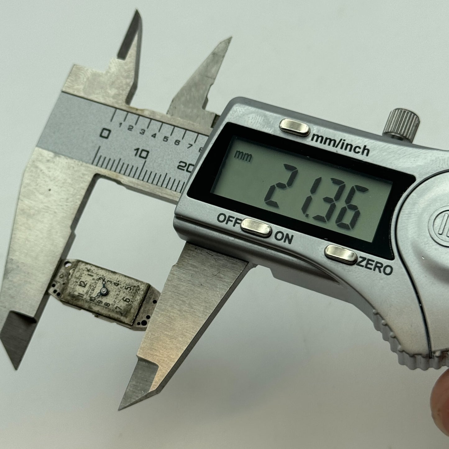 9mm Ladies Baume Mercier B&M FHF Manual Wind Watch Movement Swiss Vintage PARTS