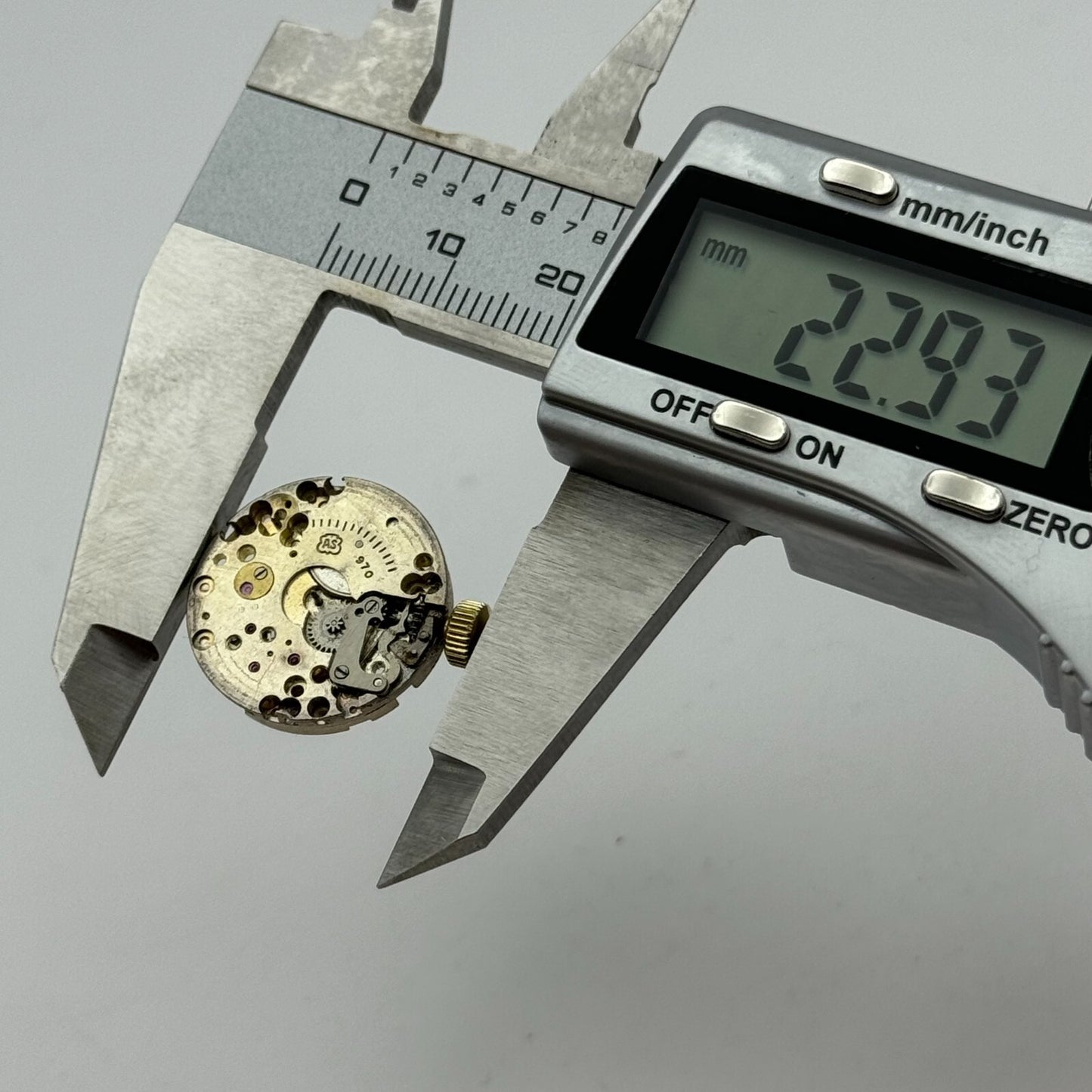 19.6mm AS 970 A Schild Manual Wind 15 Jewels Vintage Swiss Watch Movement PARTS