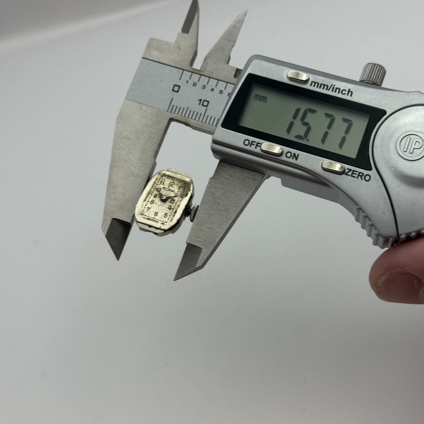 12.8mm Balance Ok Medana 8275 Manual Wind 7 Jewel Swiss Watch Movement PARTS