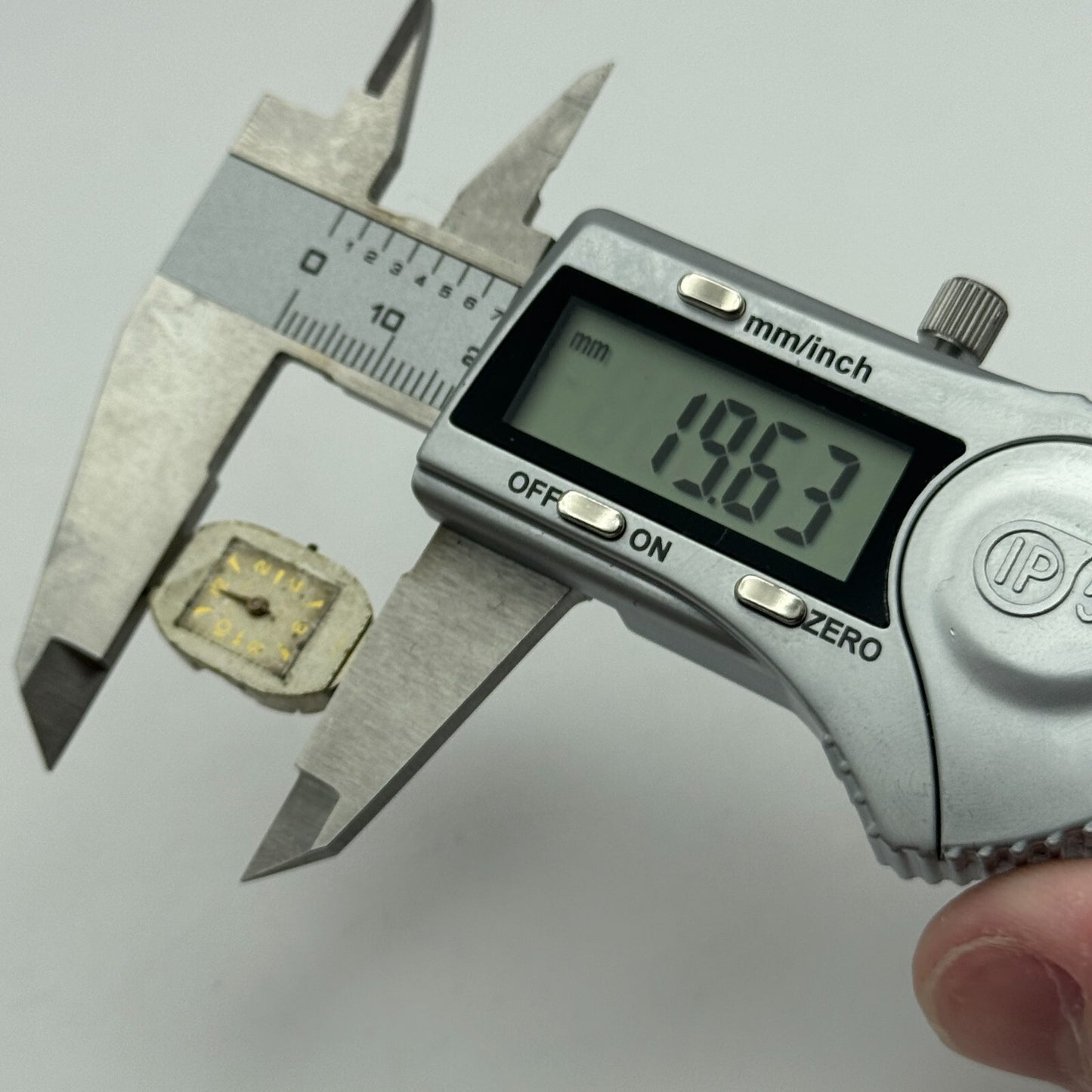 12.9mm Ladies Customline Lorsa 514A French Manual Wind Watch Movement PARTS