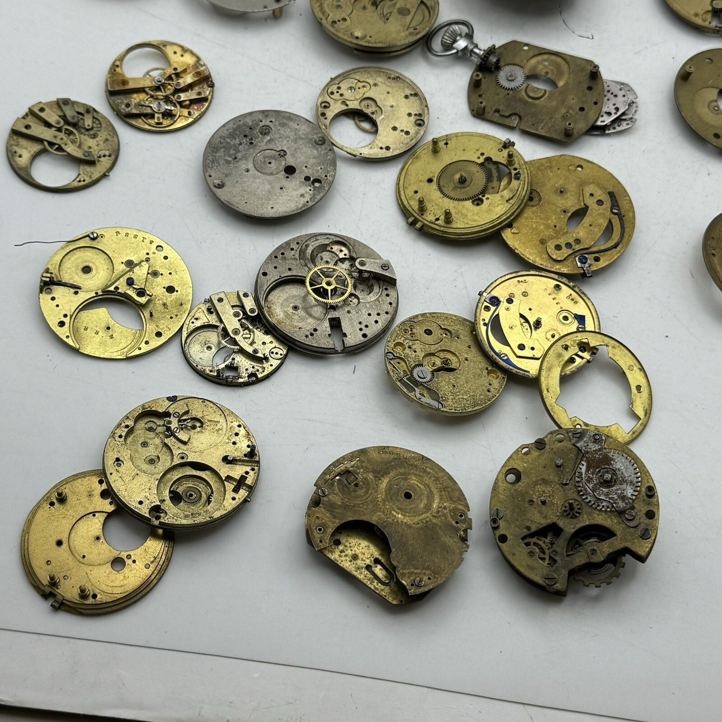 500 Grams Job Lot Of Pocket Watch Movements Parts For Spares / Repairs / Parts
