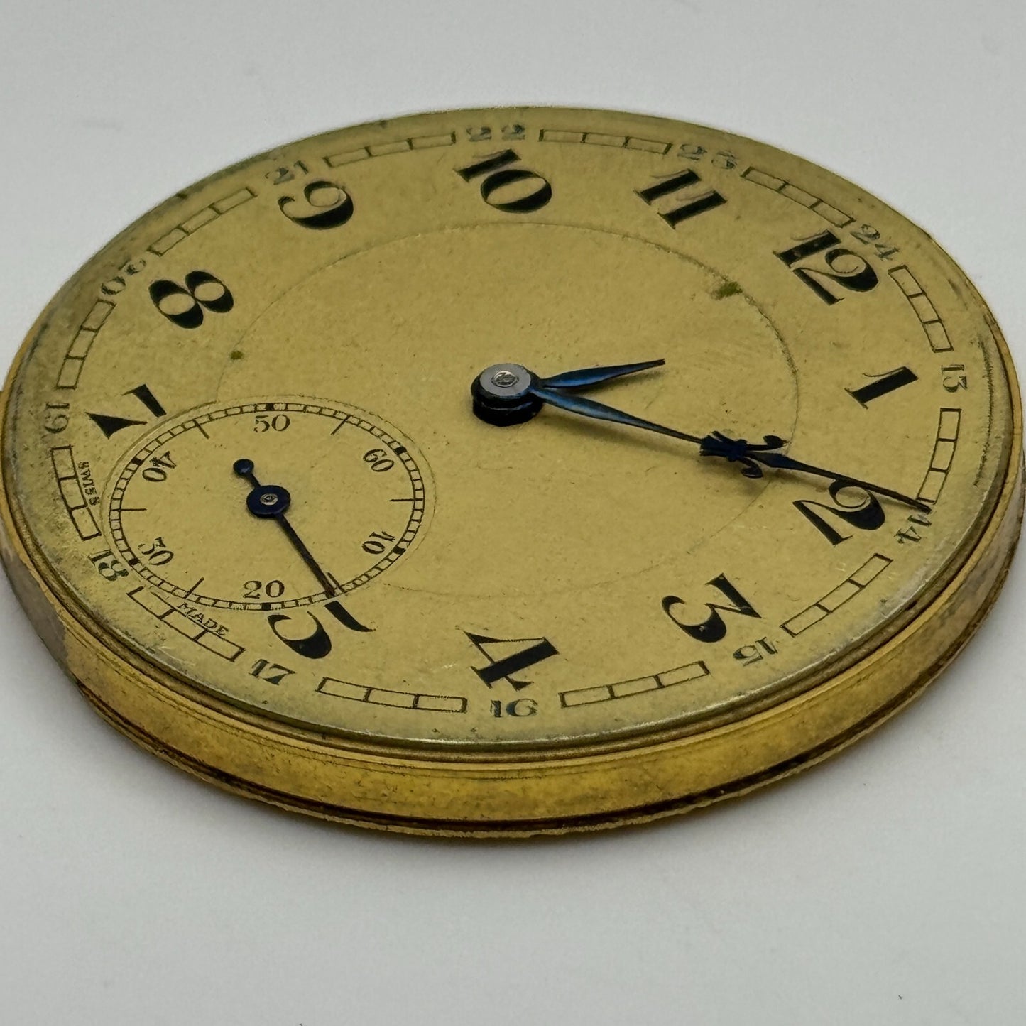 42.9mm Unidentified Open Face Sub Seconds Swiss Pocket Watch Movement PARTS