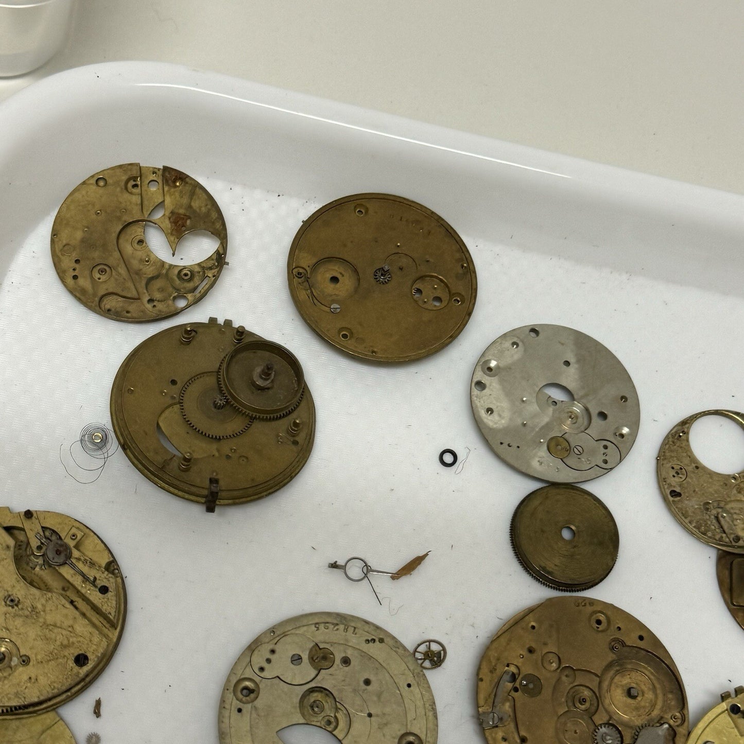 590 Grams Mixed Partial Pocket Watch Movements Watchmakers Job Lot Spares Parts