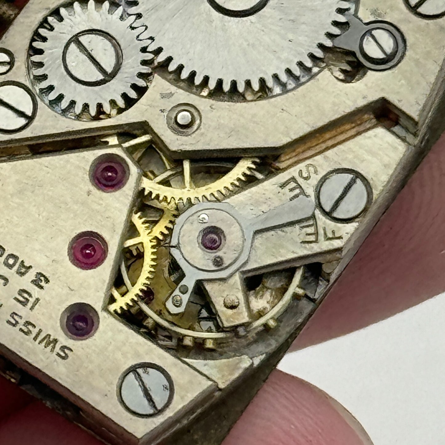 17.7mm Running Marvin Cal 610 Manual Wind Tank Watch Movement Vintage PARTS