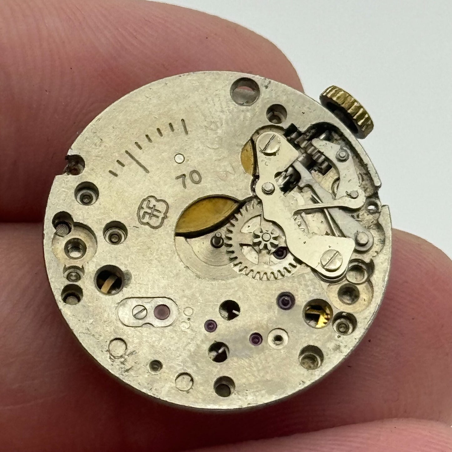 23.6mm Running Olma FHF 70 Manual Wind 15 Jewels Swiss Watch Movement PARTS