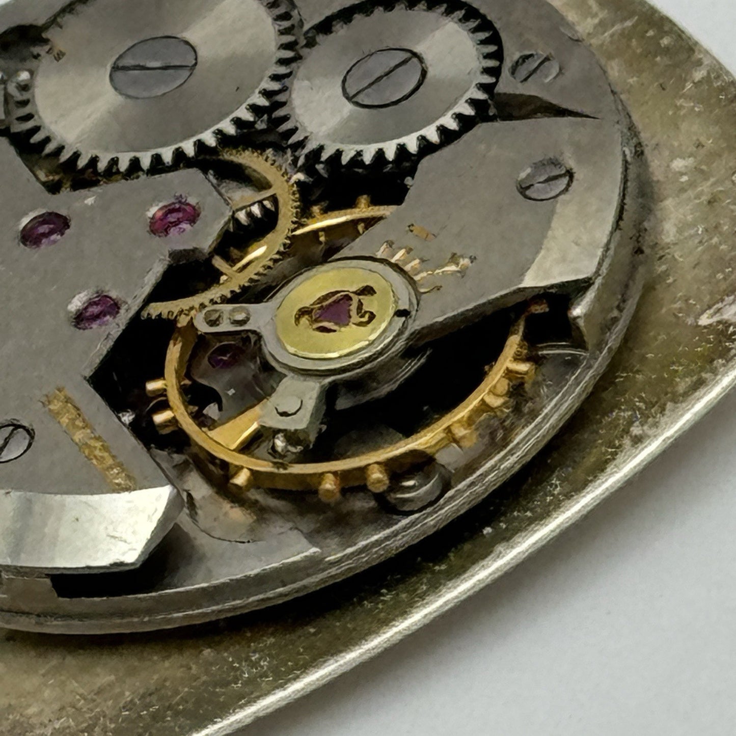 23.6mm Tudor 2422 Good Balance Dial Hands Manual Wind Vintage Watch Movement