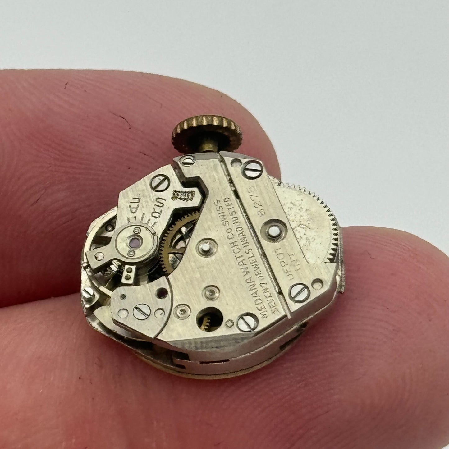 15mm Ladies Medana Cal 8275 Manual Wind 7 Jewels Watch Movement Swiss Made PARTS