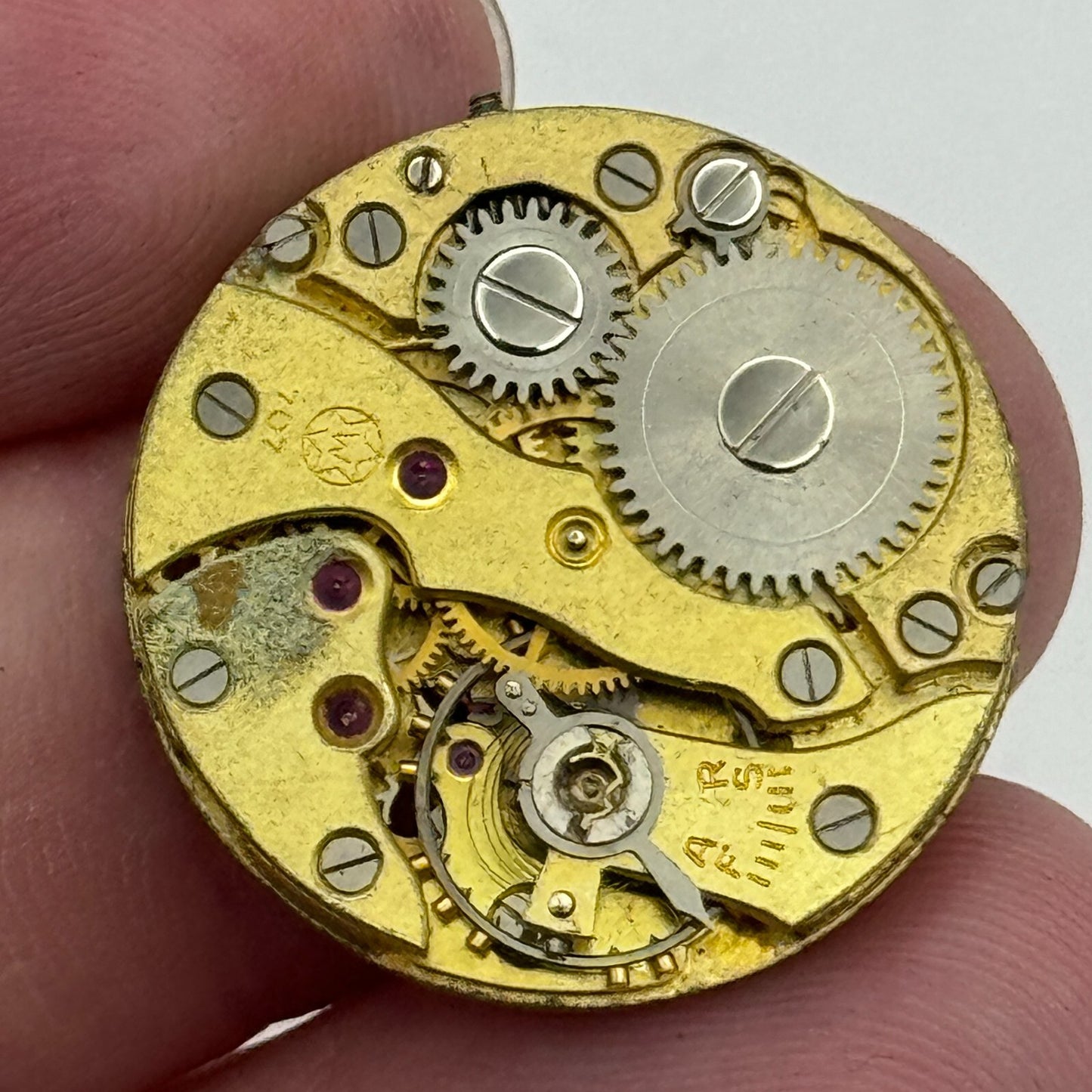 23.6mm West End Watch Co W 707 Manual Wind Watch Movement Swiss Vintage PARTS