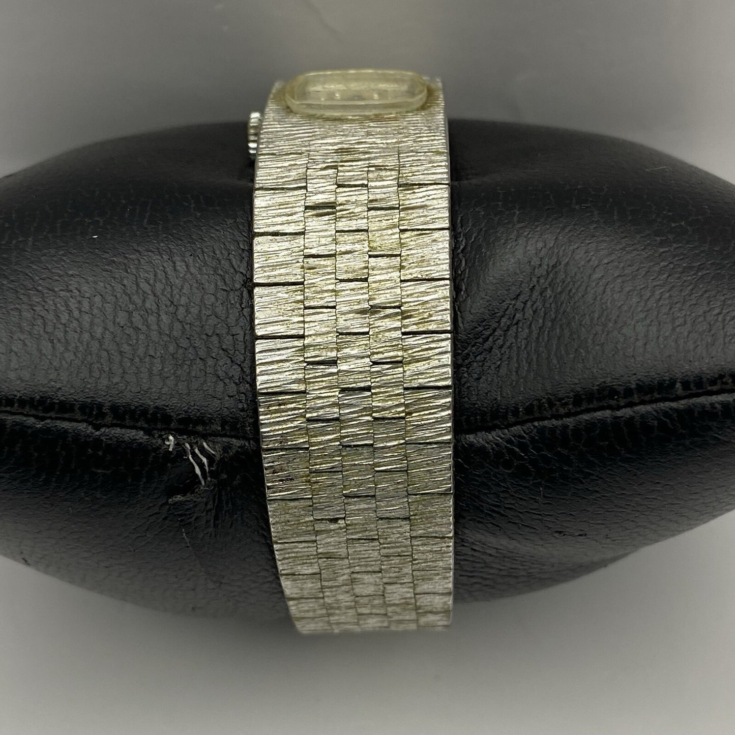 15mm Ladies Chevalier Bark Affect Silver Tone Dress Watch NON WORKING