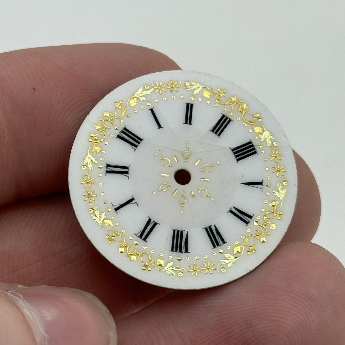 26.8mm Antique Beautiful Porcelain Patterned Pocket Watch Dial Spares Parts