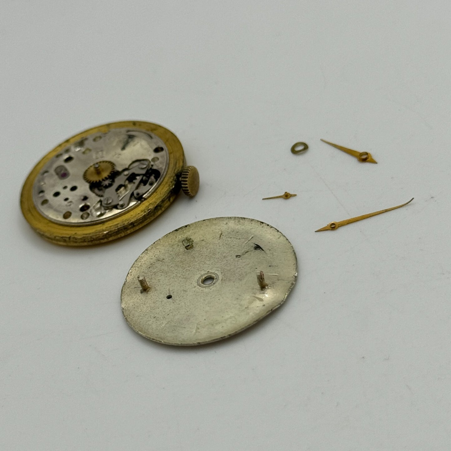28.6mm Pioneer FHF Cal 70 Balance Ok Watch Movement Swiss Vintage PARTS SPARES