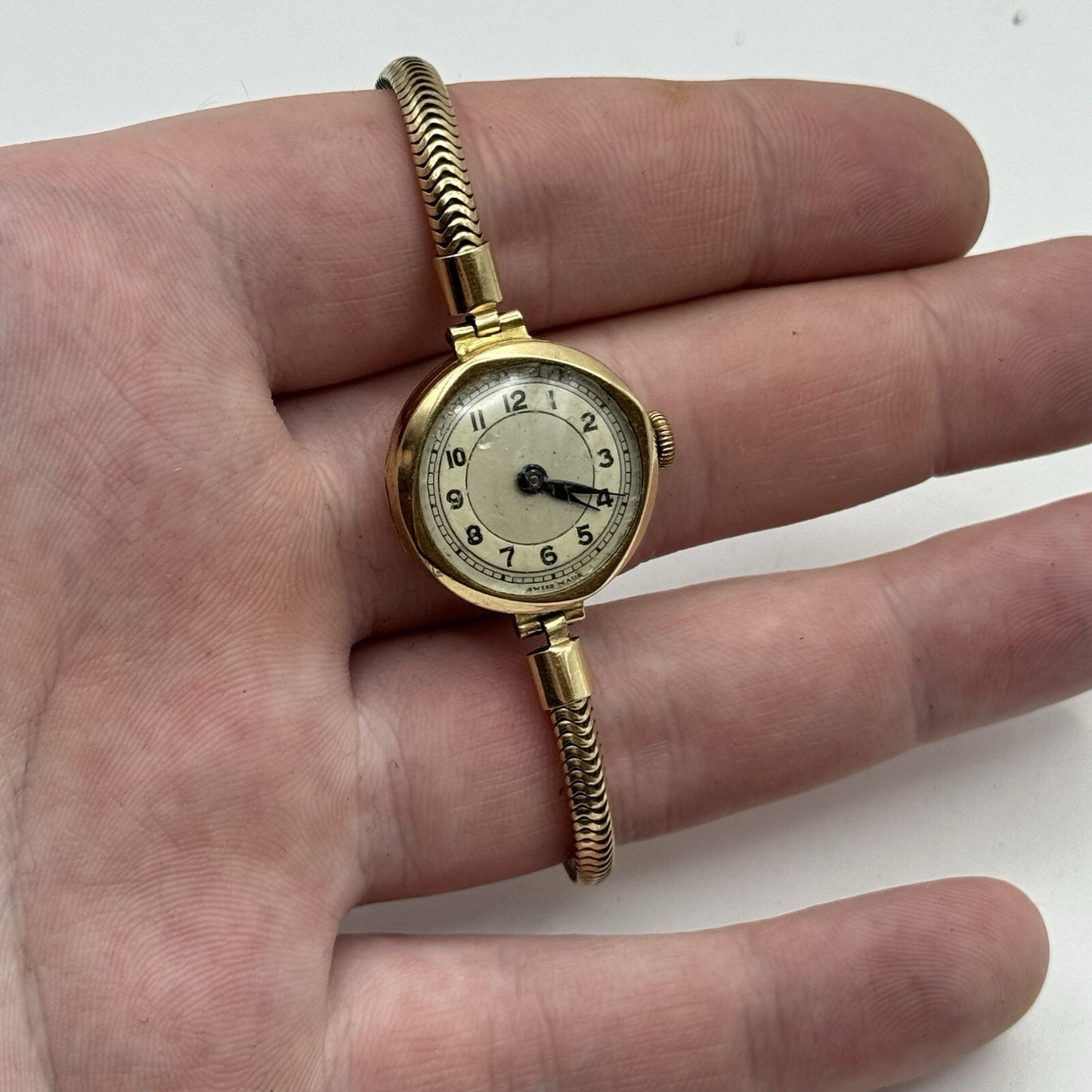 21mm Buren Dennison 9ct Gold Ladies Swiss Manual Wind Watch To Restore Vintage