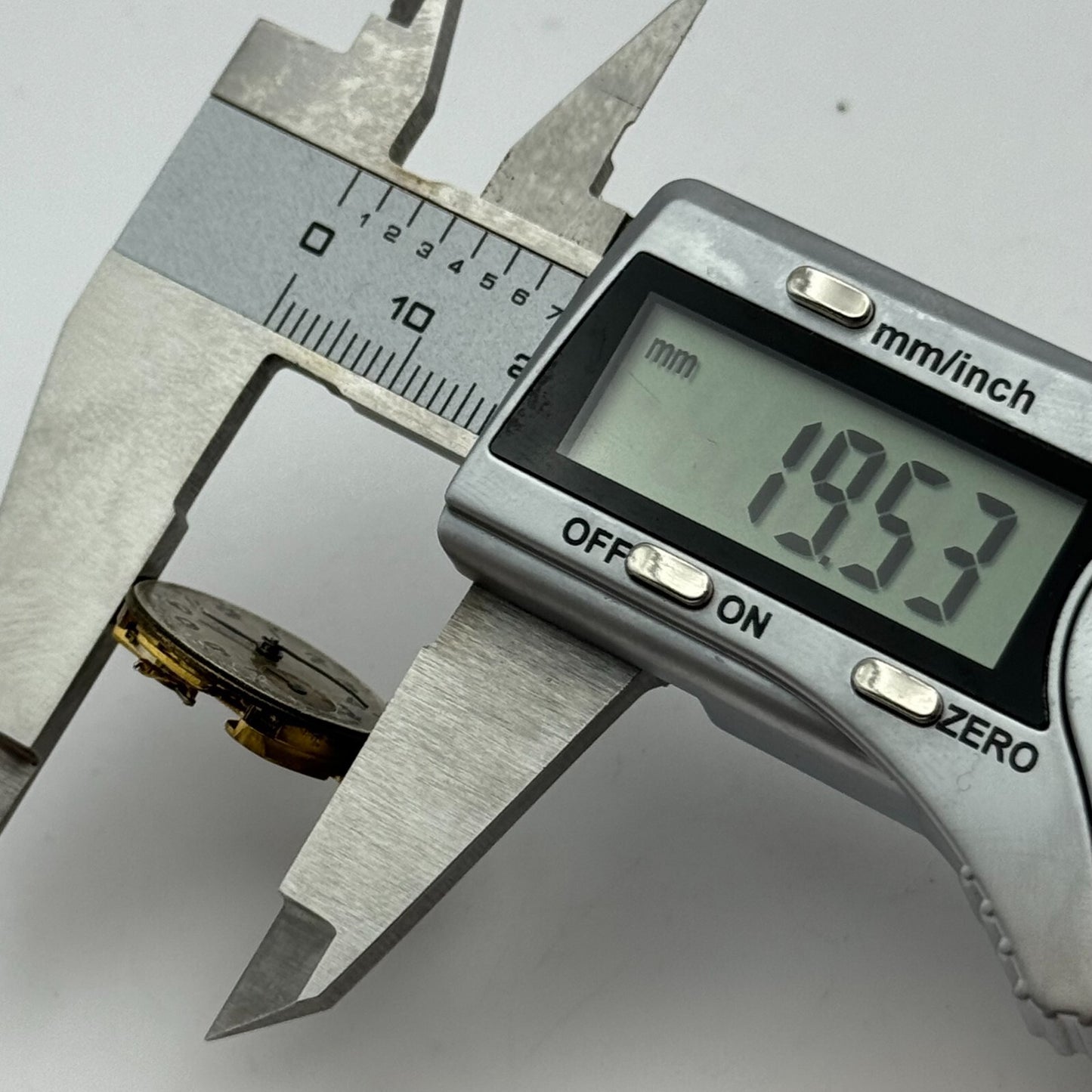 19.5mm Smiths De Luxe 15 Jewels Sub Seconds Manual Wind Watch Movement PARTS