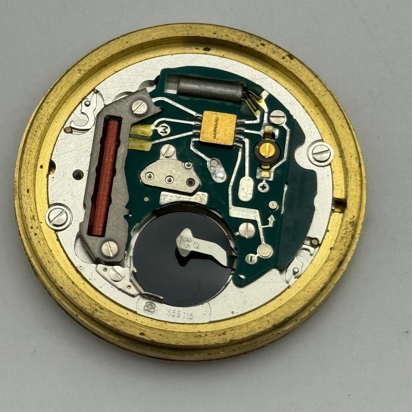 31.5mm Men’s Garrard ETA 555.115 Quartz Watch Movement Vintage UNTESTED PARTS