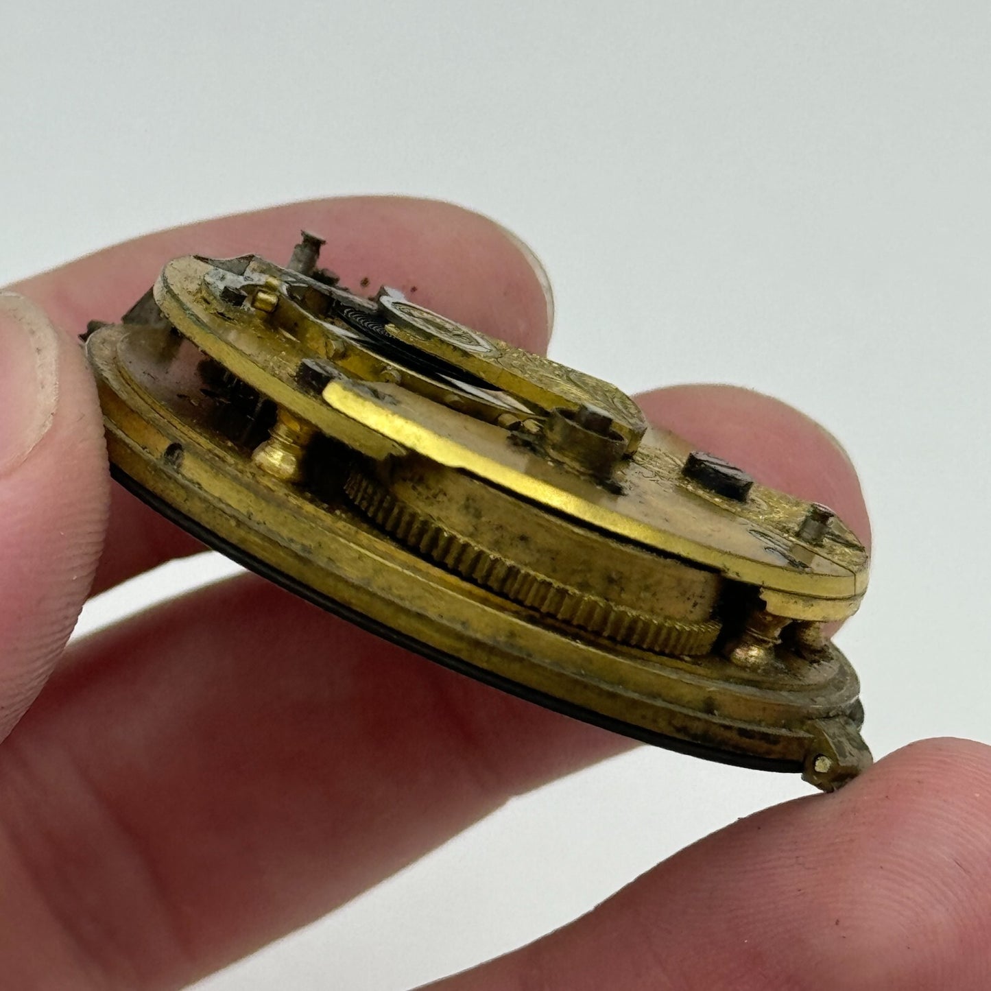 44.6mm Antique J G Graves Sheffield English Express Lever Pocket Watch Movement