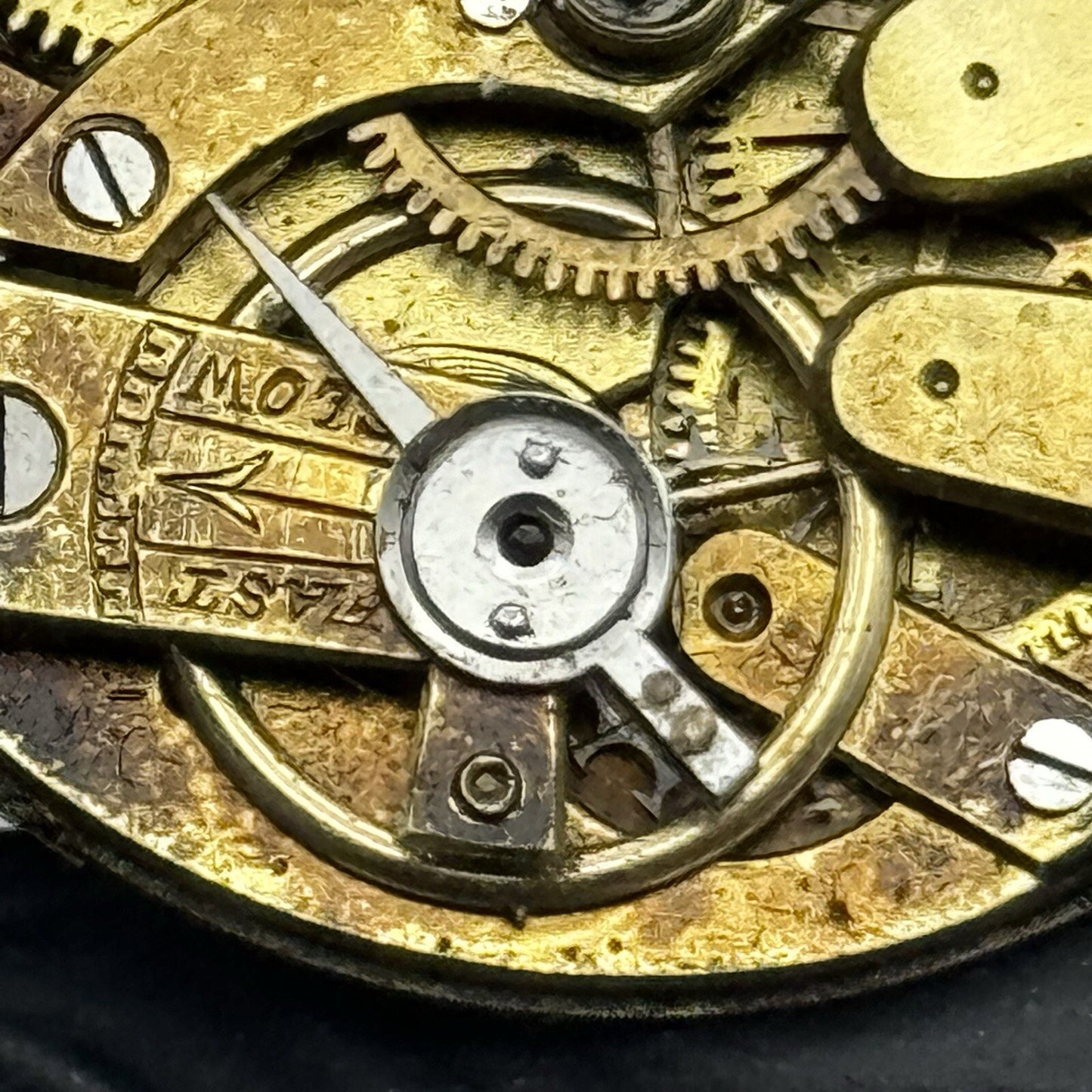 33.3mm Good Quality Cylinder Pocket Watch Movement No Dial Hands FOR PARTS