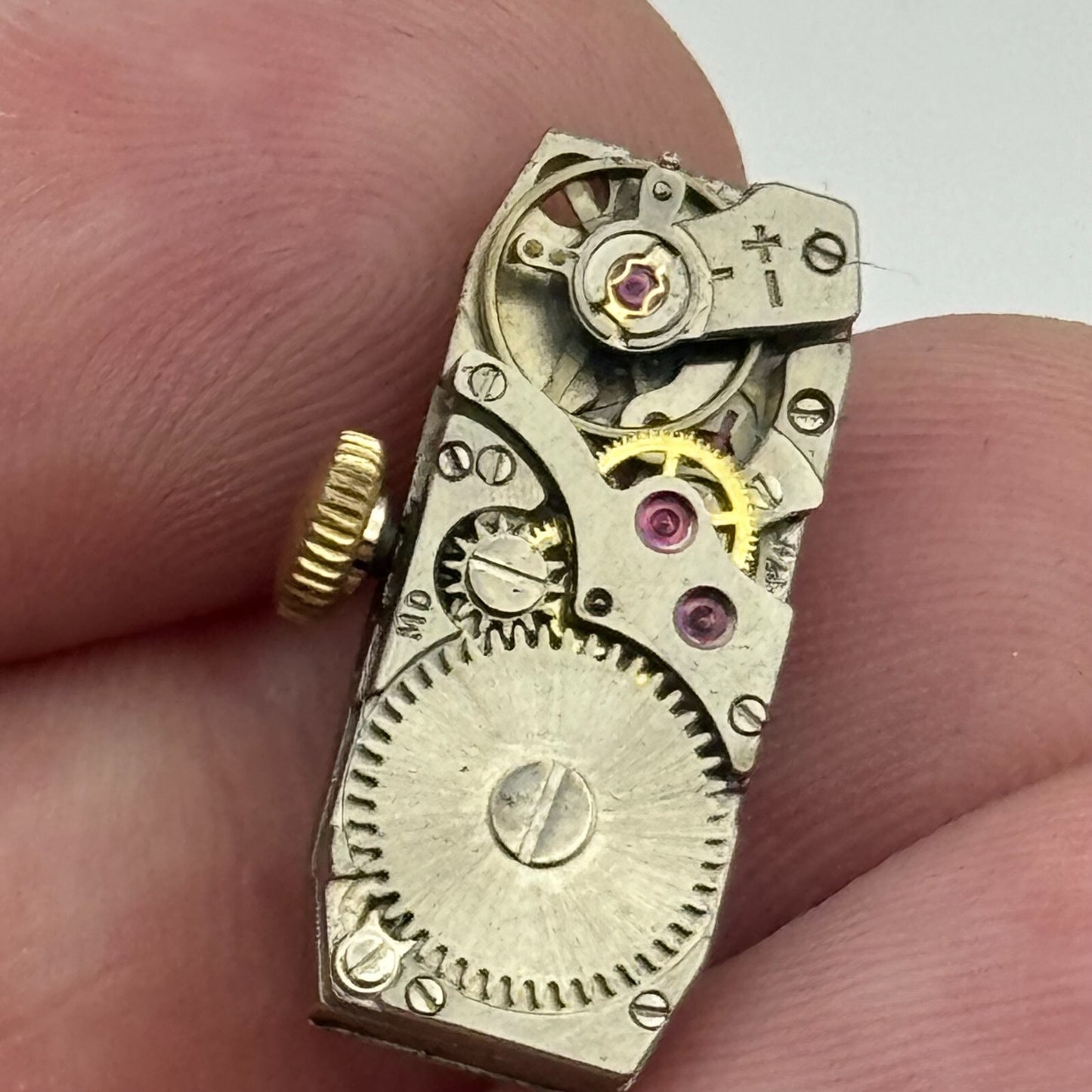 9mm Ladies FHF 59-21 Manual Wind Watch Movement Swiss Made Vintage PARTS