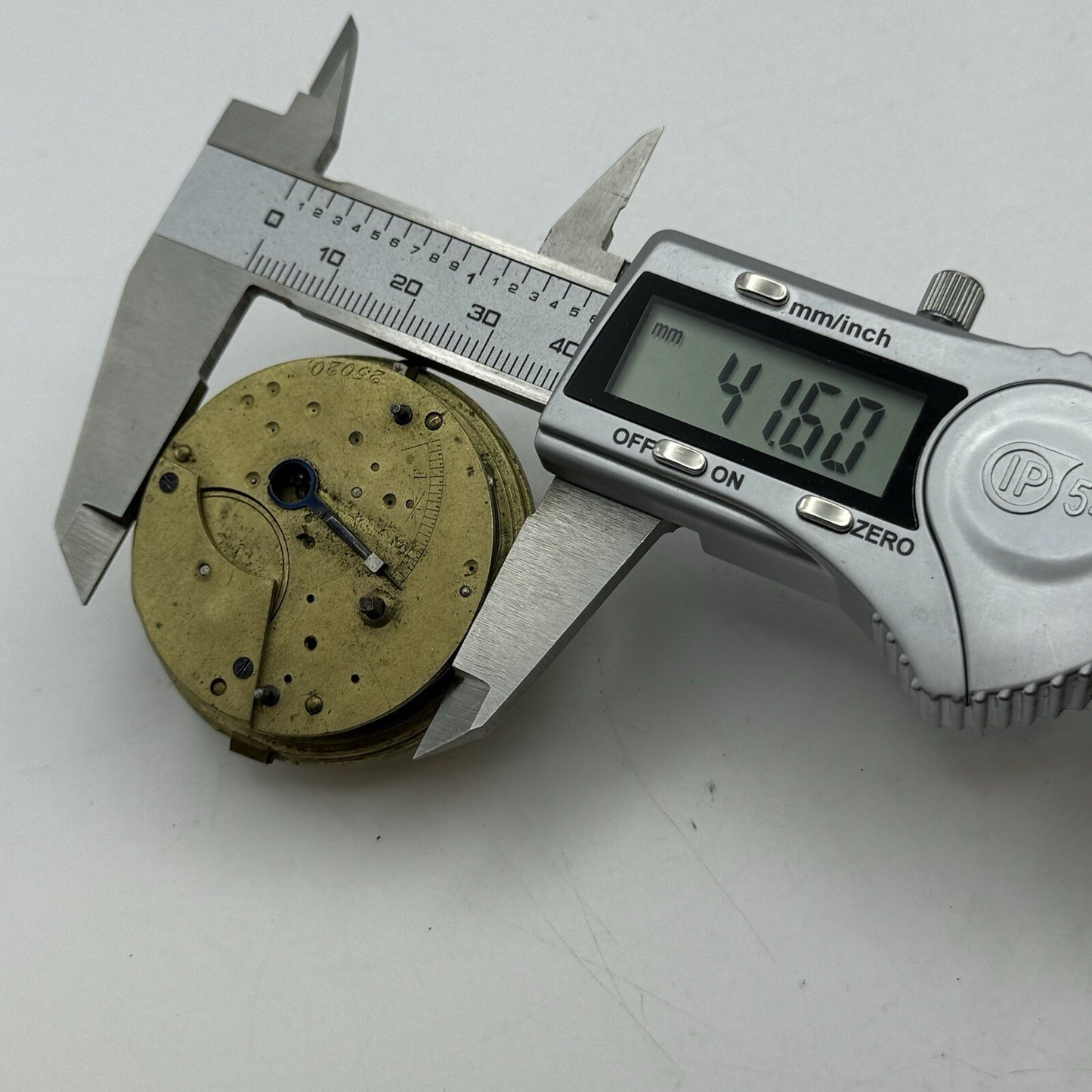 46.7mm Manual Wind Unidentified Fusee No Chain Pocket Watch Movement FOR PARTS