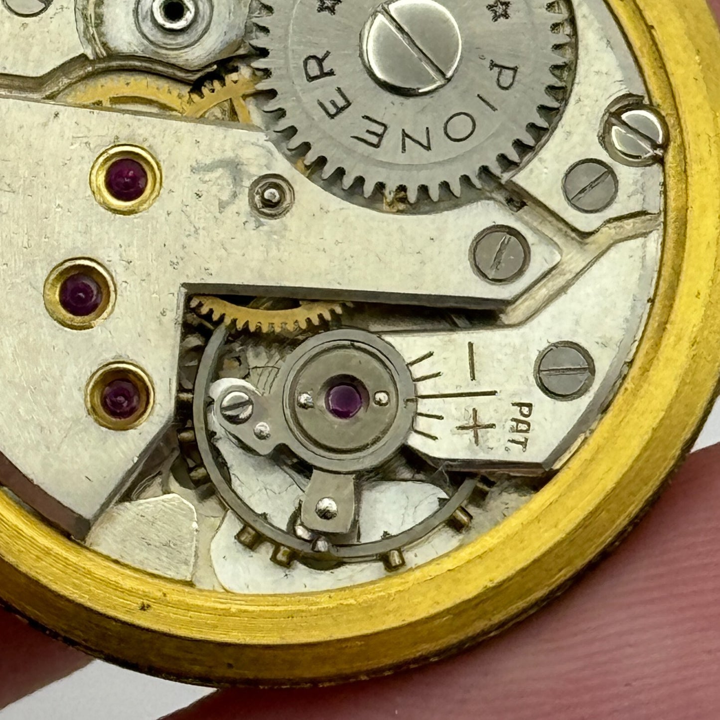 28.6mm Pioneer FHF Cal 70 Balance Ok Watch Movement Swiss Vintage PARTS SPARES