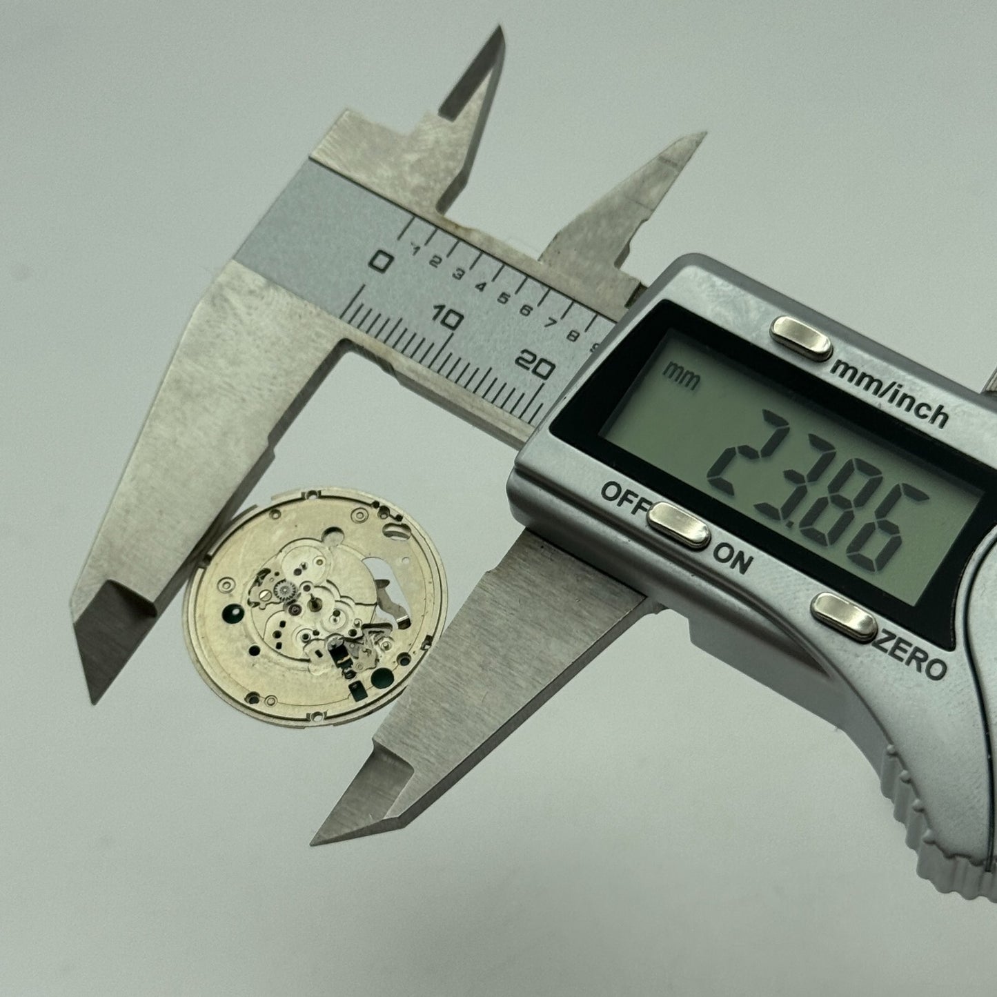 23.8mm 2 x ETA 955.414 Swiss 7 Jewels Quartz Watch Movement Vintage PARTS SPARES