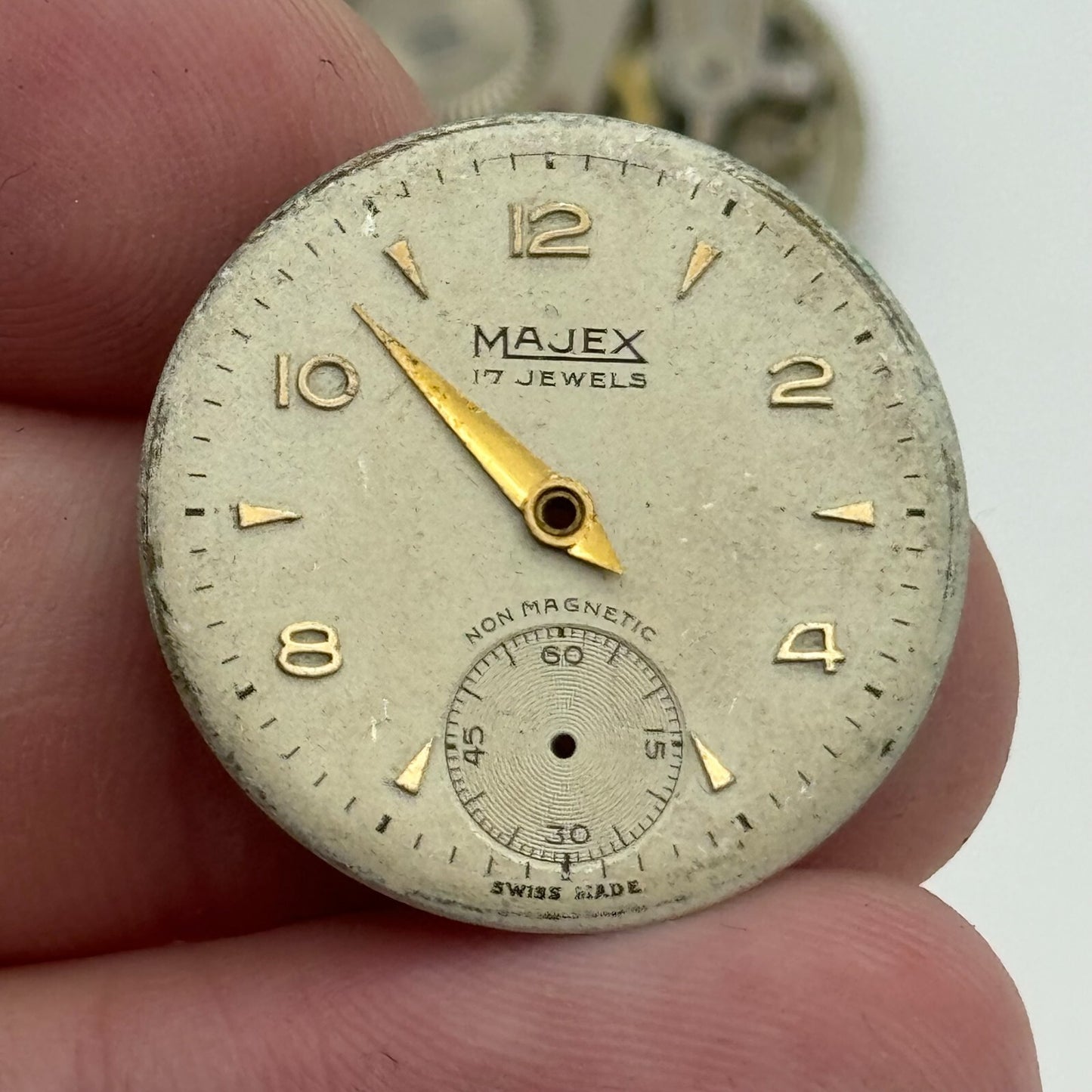 26.9mm Majex Felsa F 390 Manual Wind Watch Movement Swiss Vintage PARTS SPARES