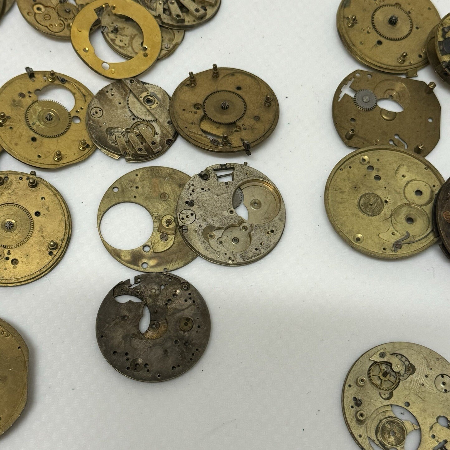 510 Grams Mixed Partial Pocket Watch Movements Watchmakers Job Lot Spares Parts