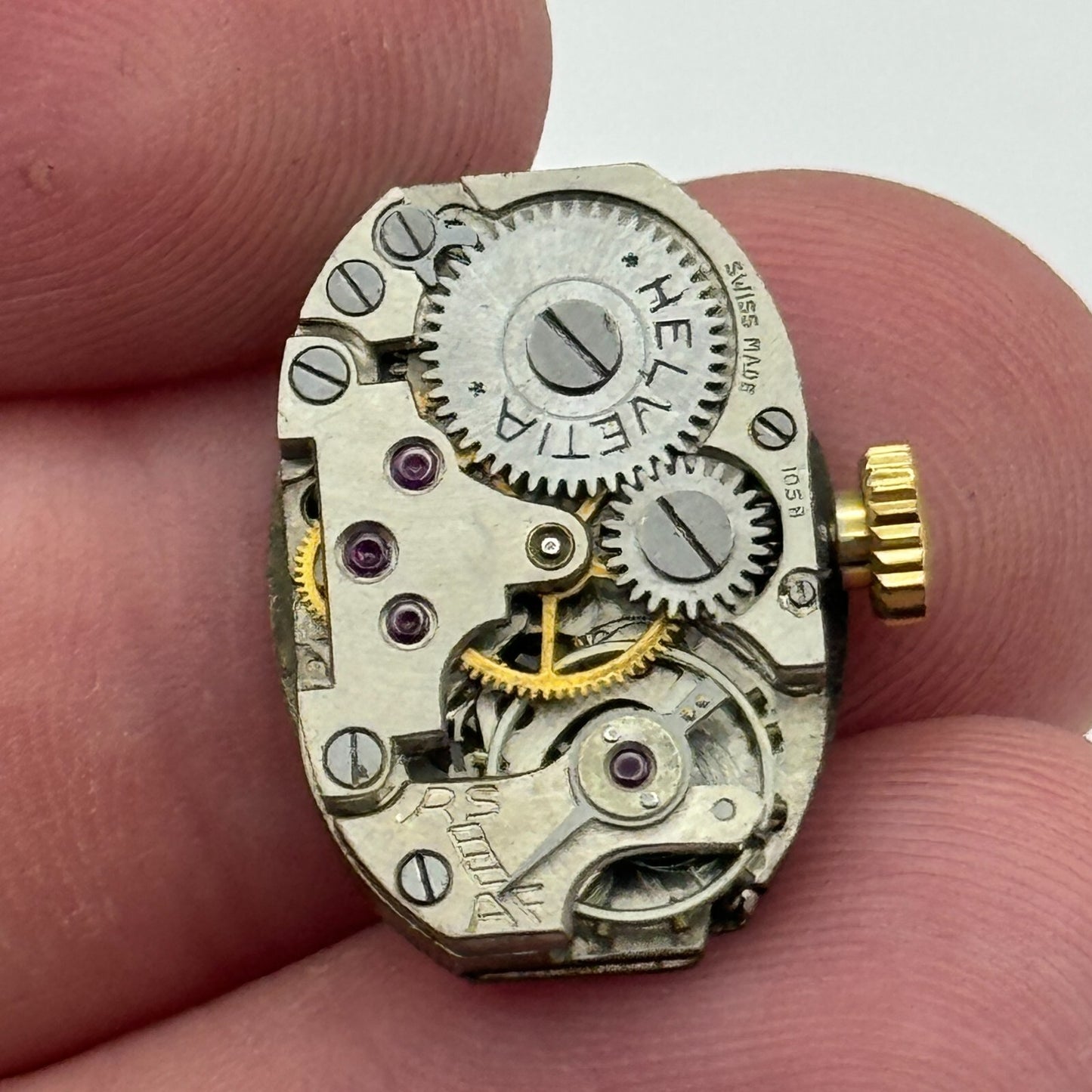 12.6mm Ladies Helvetia Cal 105B Manual Wind Watch Movement Swiss Vintage PARTS