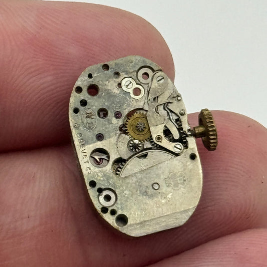 12.7mm Ladies Peseux P 120 Manual Wind 15 Jewels Watch Movement Swiss PARTS