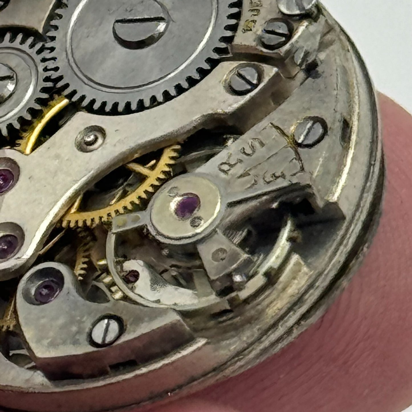 23.6mm J W Benson FHF 37 Manual Wind Watch Movement Swiss Vintage PARTS SPARES