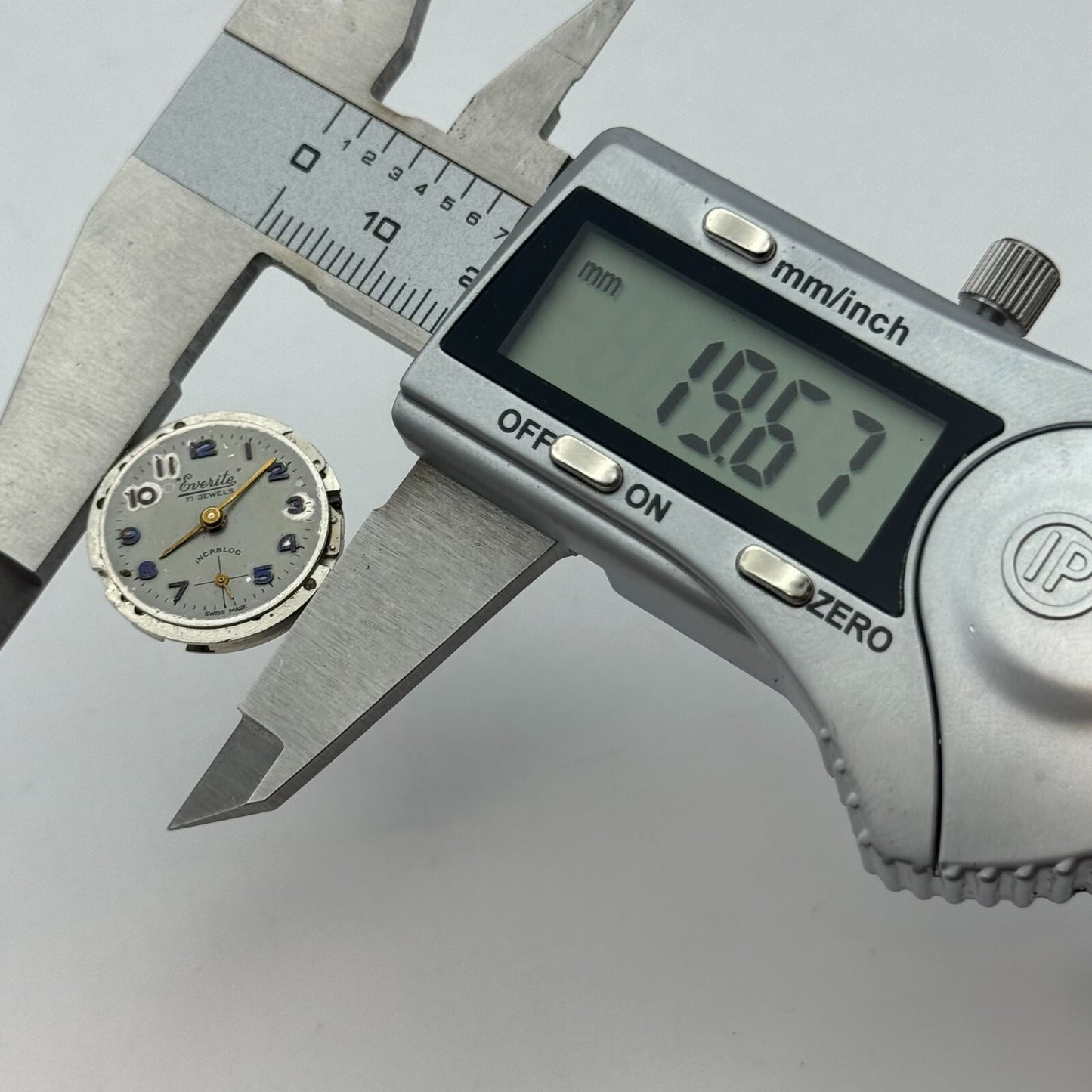 19.6mm Everite Unitas UT 6365N Balance Ok Manual Wind Watch Movement PART REPAIR